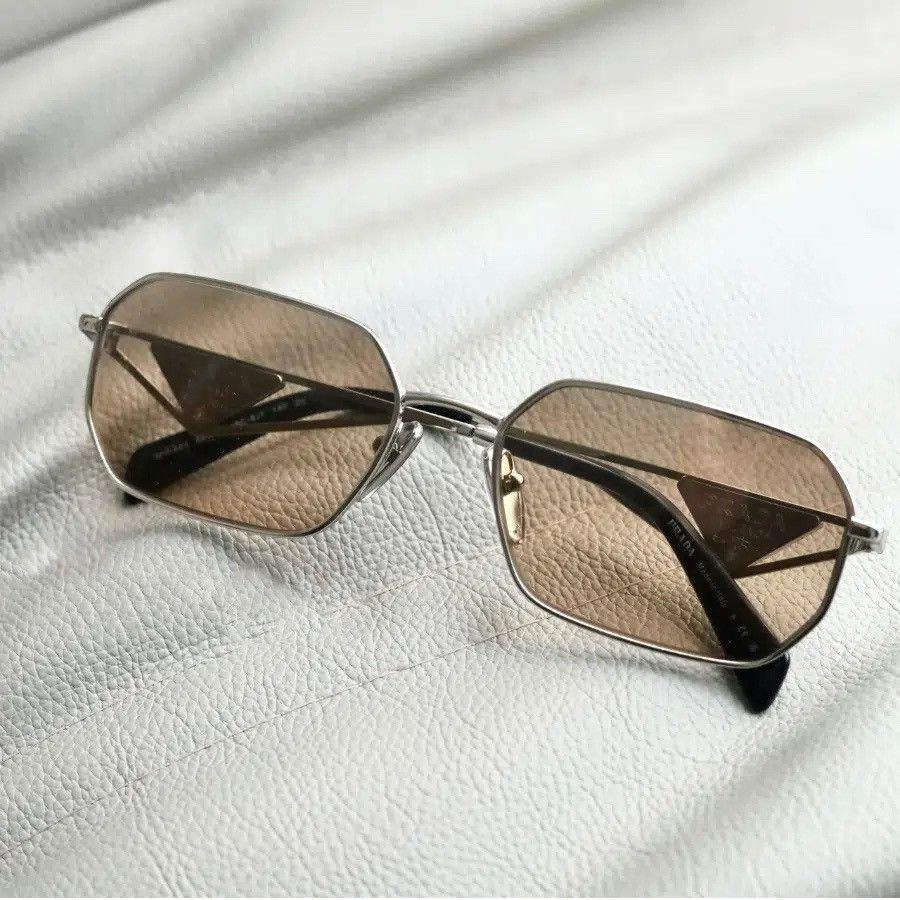 Prada Prada Symbole sunglasses PR A51S 1BC-8J1. New Collection Size ONE SIZE - 8 Thumbnail