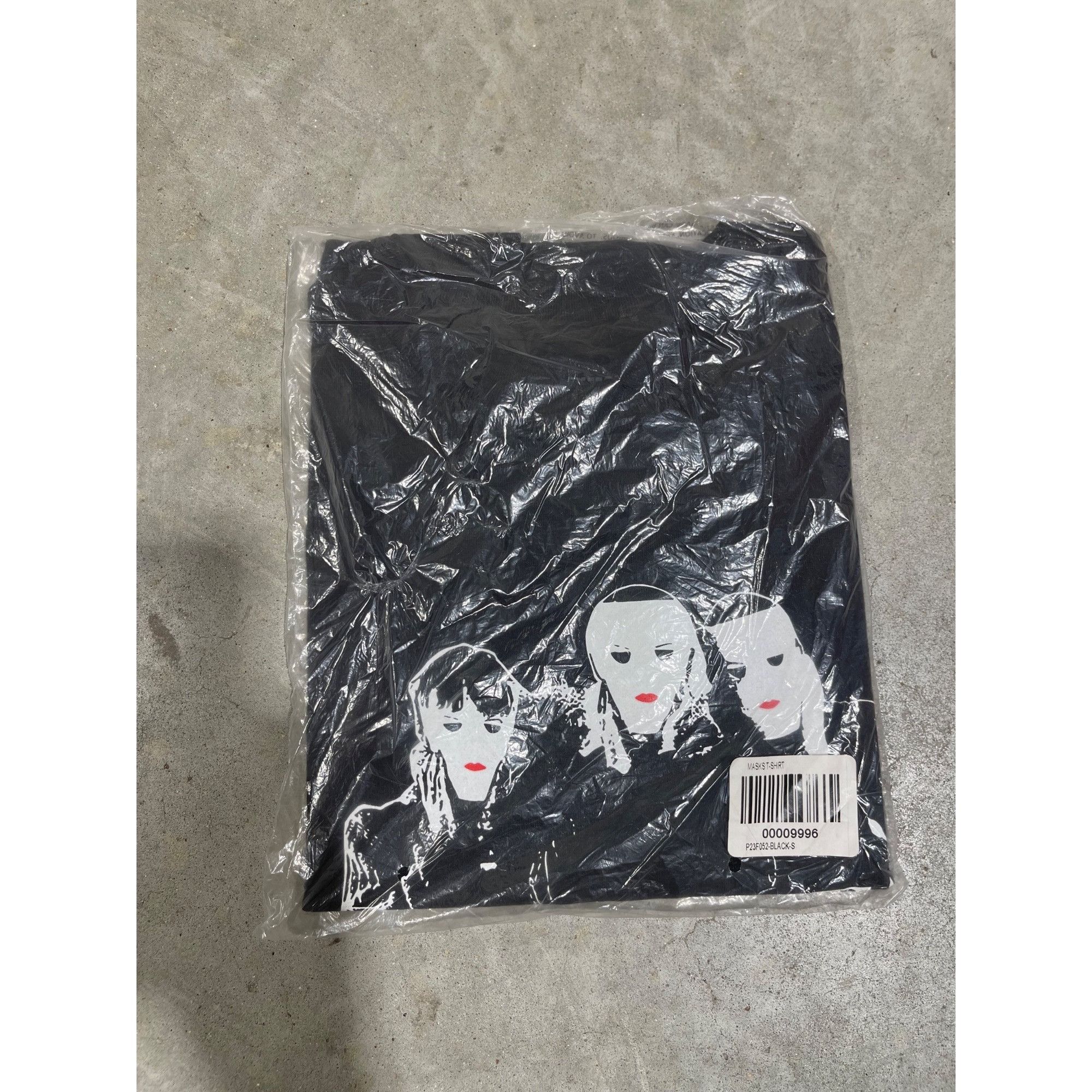 Pleasures NEW PLEASURES MASKS BLACK TEE SZ SMALL Size US S / EU 44-46 / 1 - 2 Thumbnail