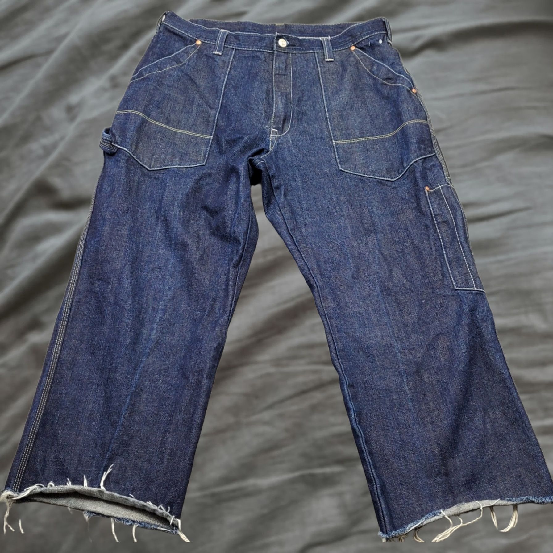 Denime Def Jam University Hip Hop Built Y2K Baggy Jeans Men 36 Blue Denim Frayed Hem Jeans Size 36 Mens Denim Baggy/Relaxed Fit 100% Cotton Slim? Size US 36 / EU 52 - 1 Thumbnail