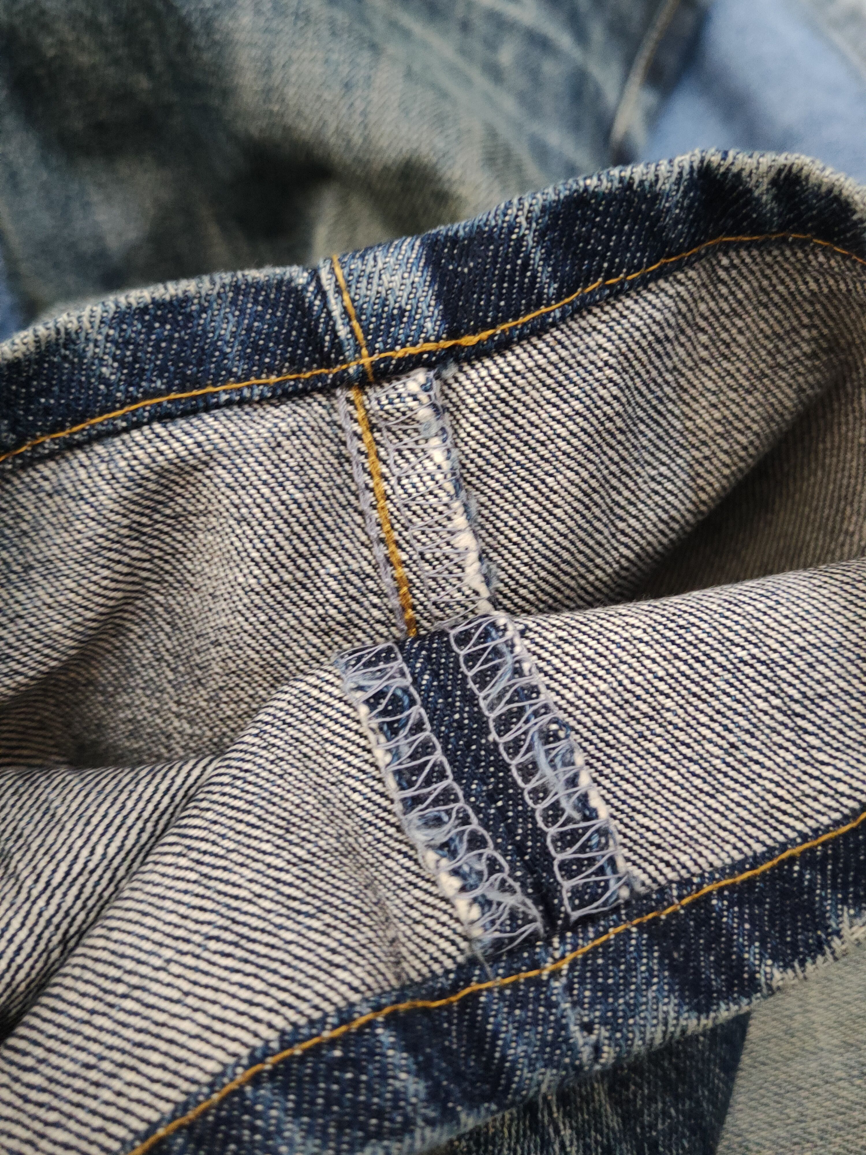 Japanese Brand Uniqlo Dark Blue Distressed Ripped Jeans #W1383 Size US 31 - 11 Thumbnail