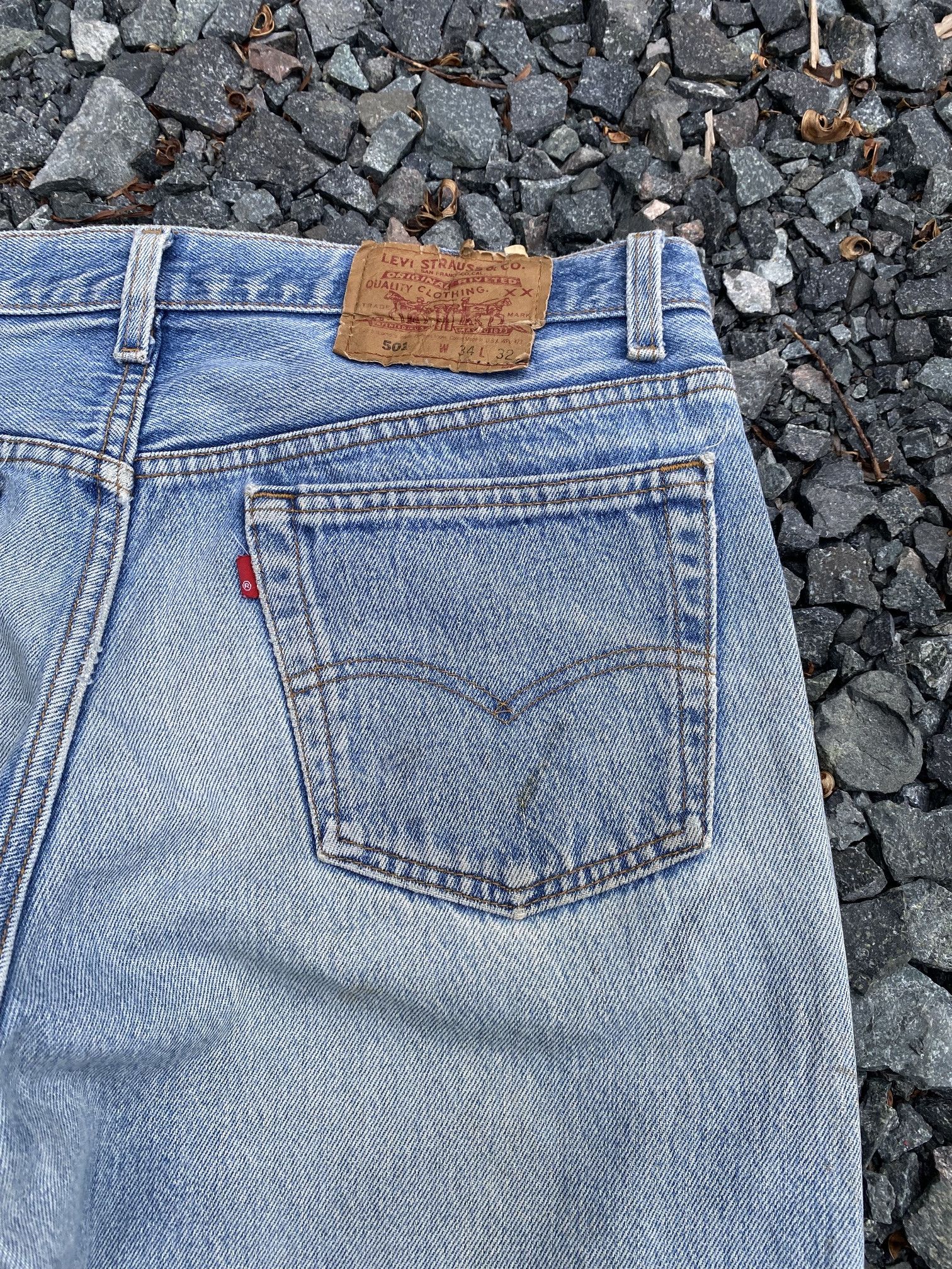 Levi's Vintage 1993 Levis 501 dirty lightwash distressed W33x28.5 Size US 33 - 10 Thumbnail