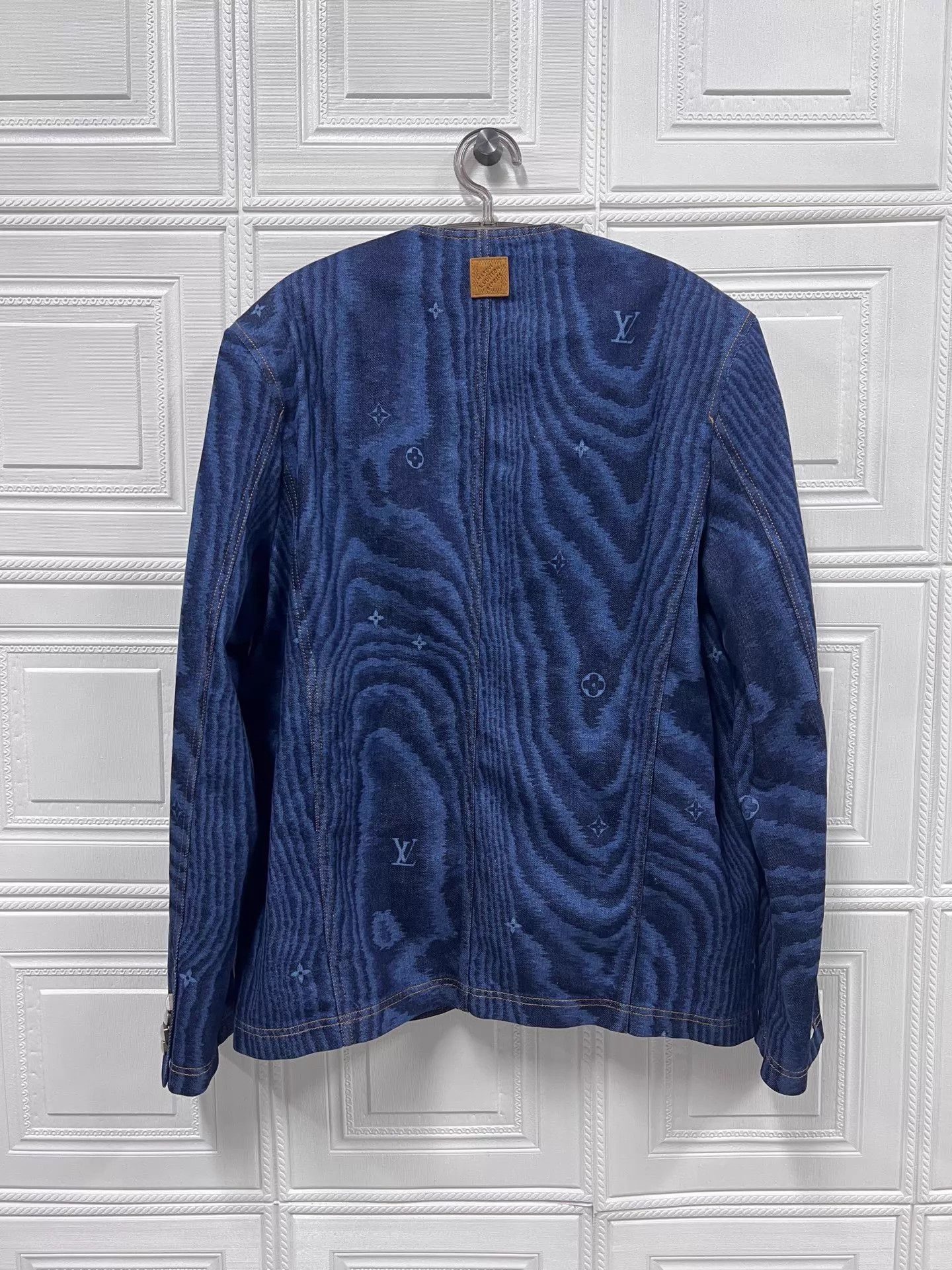 Louis Vuitton LV FW25 Collarless Denim Rivet Logo Print Jacket Size US L / EU 52-54 / 3 - 2 Thumbnail