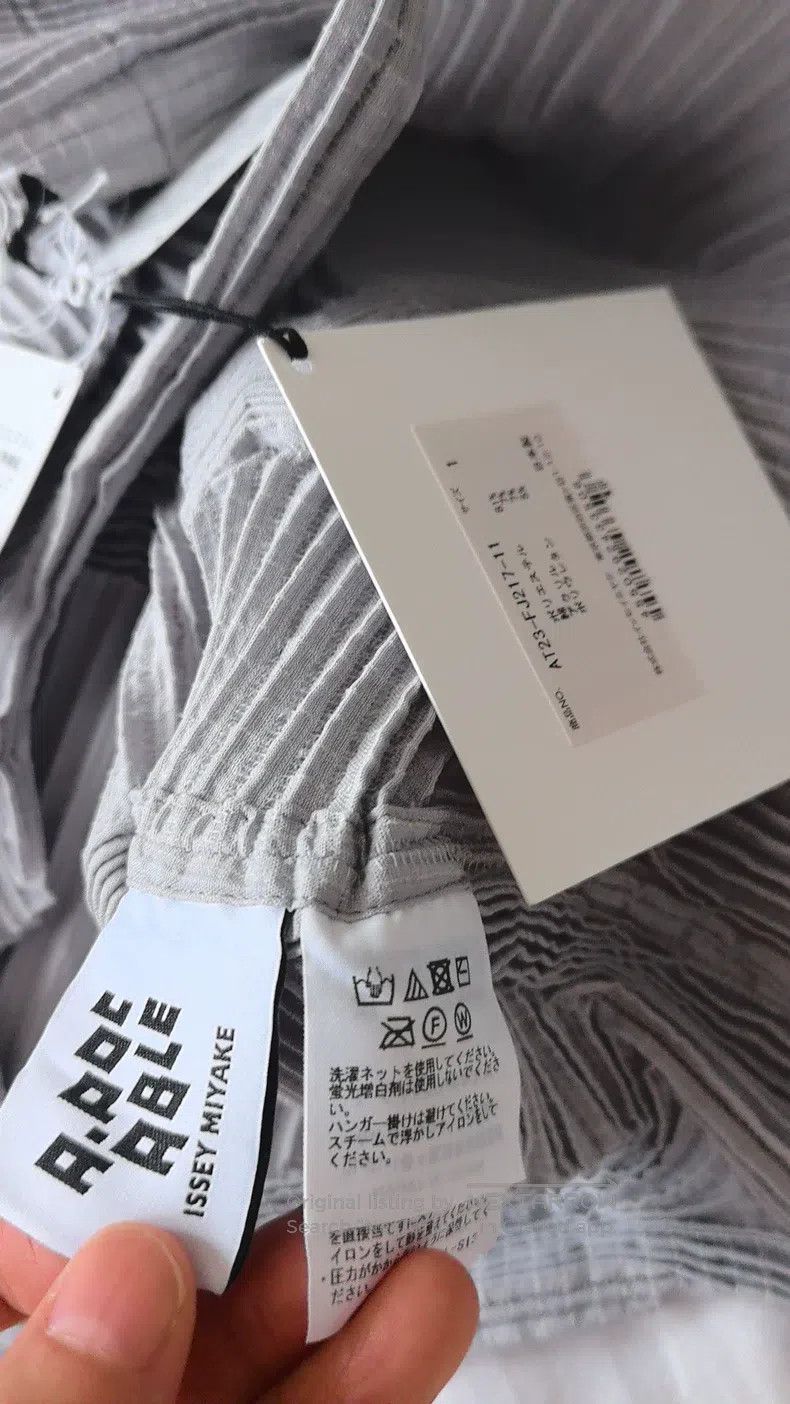 Issey Miyake Issey Miyake Bud Pullover Top, Ice Gray Size S / US 4 / IT 40 - 4 Thumbnail