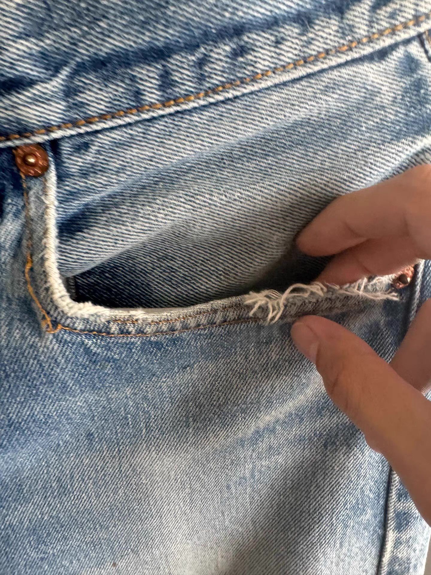 Levi's Vintage Levi's 501 Q17 Size US 36 / EU 52 - 4 Thumbnail