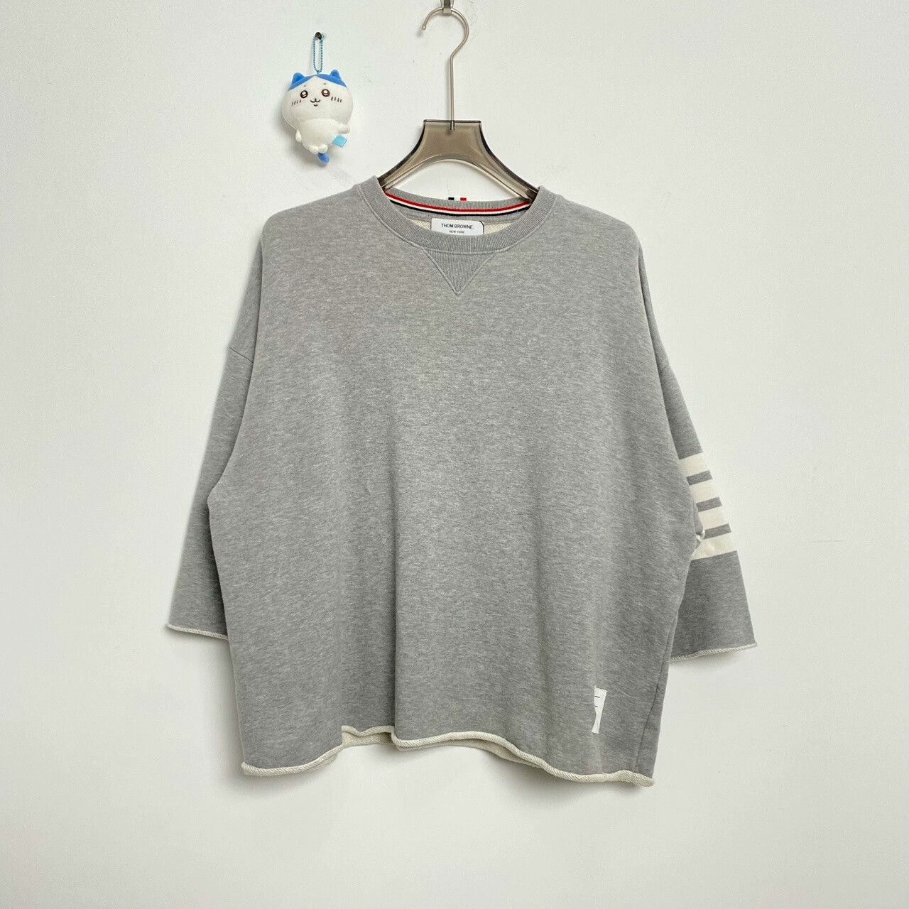 Thom Browne Thom Browne Three-Quarter Sleeve Sweatshirt Size US L / EU 52-54 / 3 - 1 Thumbnail