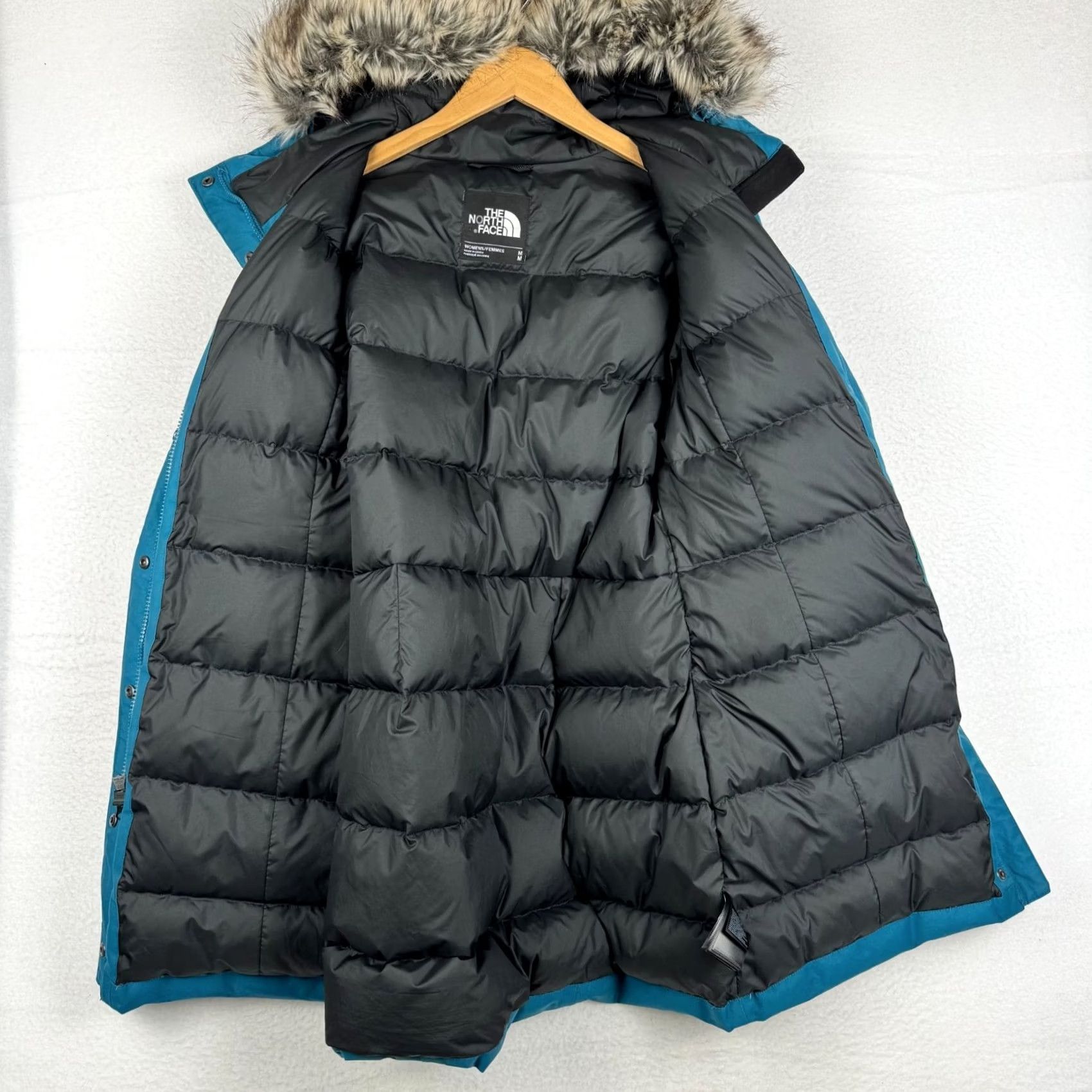 The North Face VINTAGE The North Face Dungari Blue Arctic Down Filled Faux Fur Lined Coat Womens Medium Size M / US 6-8 / IT 42-44 - 7 Thumbnail