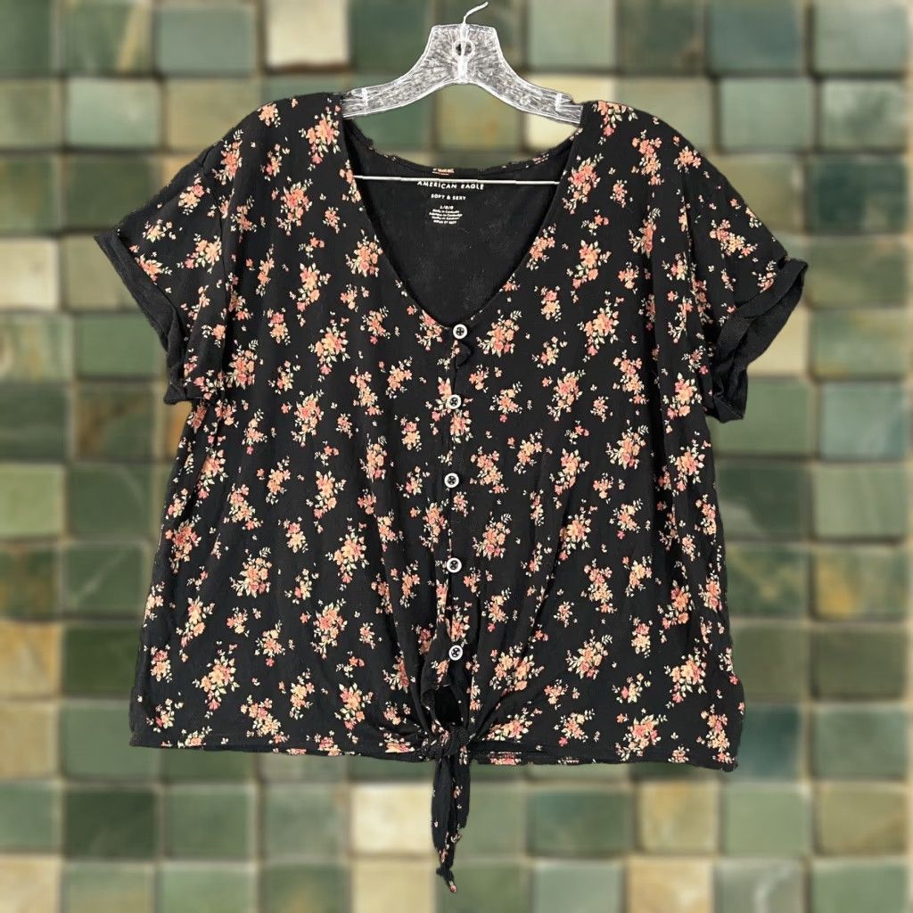 American Eagle Outfitters AMERICAN EAGLE Soft & Sexy Blouse Women’s L Floral Multicolor Short Sleeve Tie Size L / US 10 / IT 46 - 1 Thumbnail