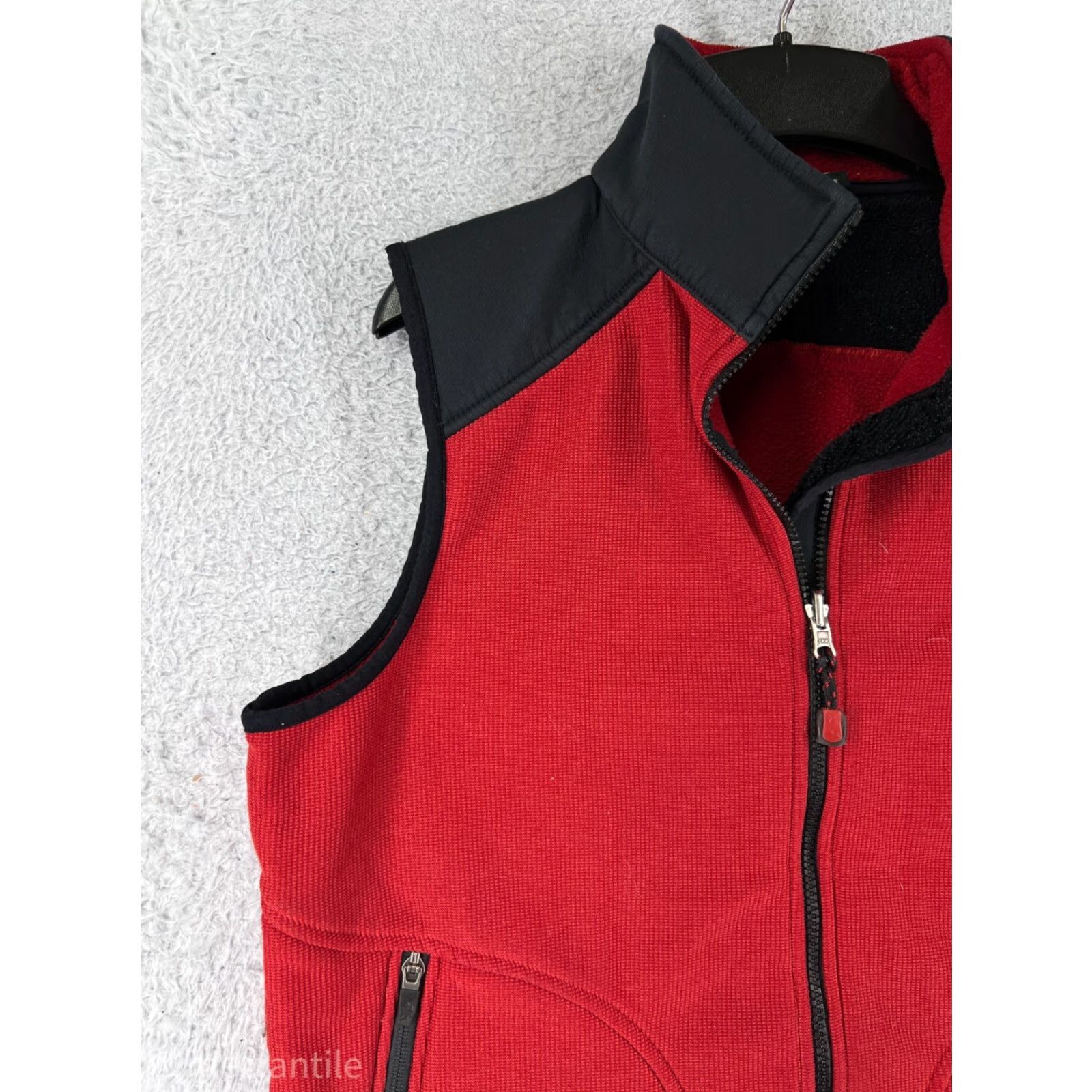 Vintage VINTAGE L.L. Bean Vest Womens M Red Black Full Zip 100% Polyester Fleece Line Vest Women M Red Black Zip Size M / US 6-8 / IT 42-44 - 3 Thumbnail