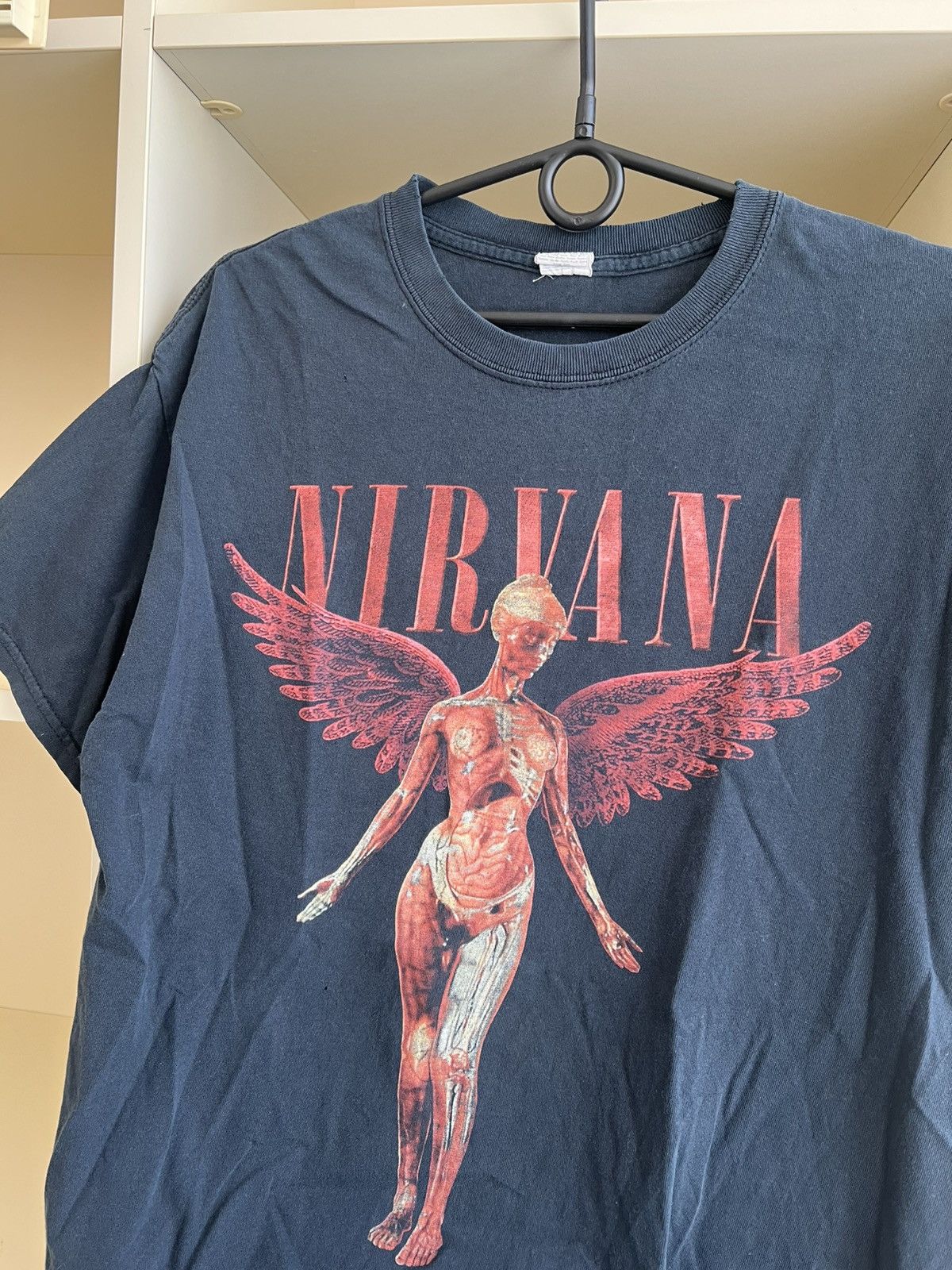 Nirvana Vintage Nirvana Band Tee T-Shirt Size L Size US L / EU 52-54 / 3 - 6 Thumbnail