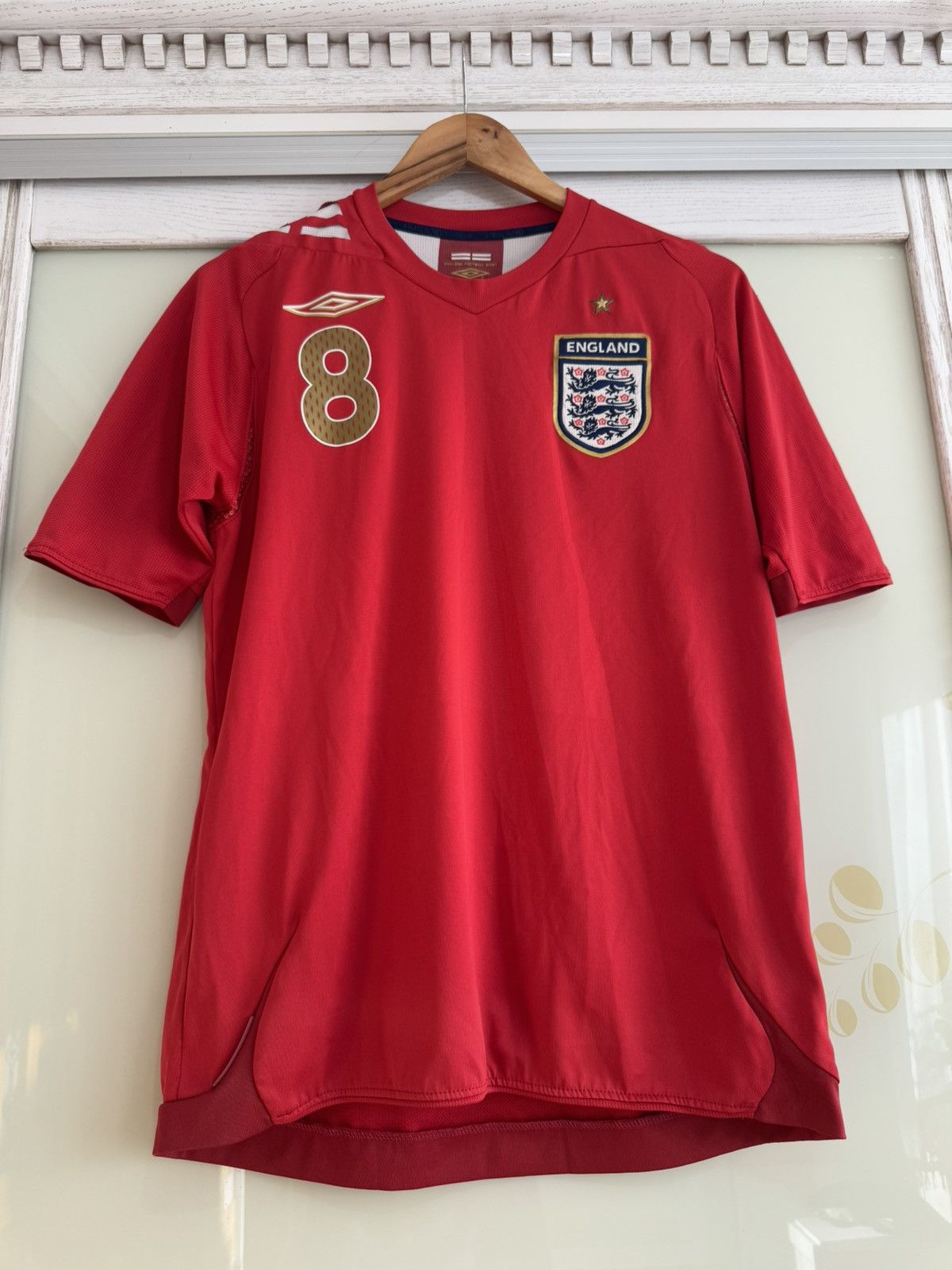 Umbro × Vintage Lampard #8 England 2006-2007 Away Soccer Jersey Football Kit Size US S / EU 44-46 / 1 - 5 Thumbnail