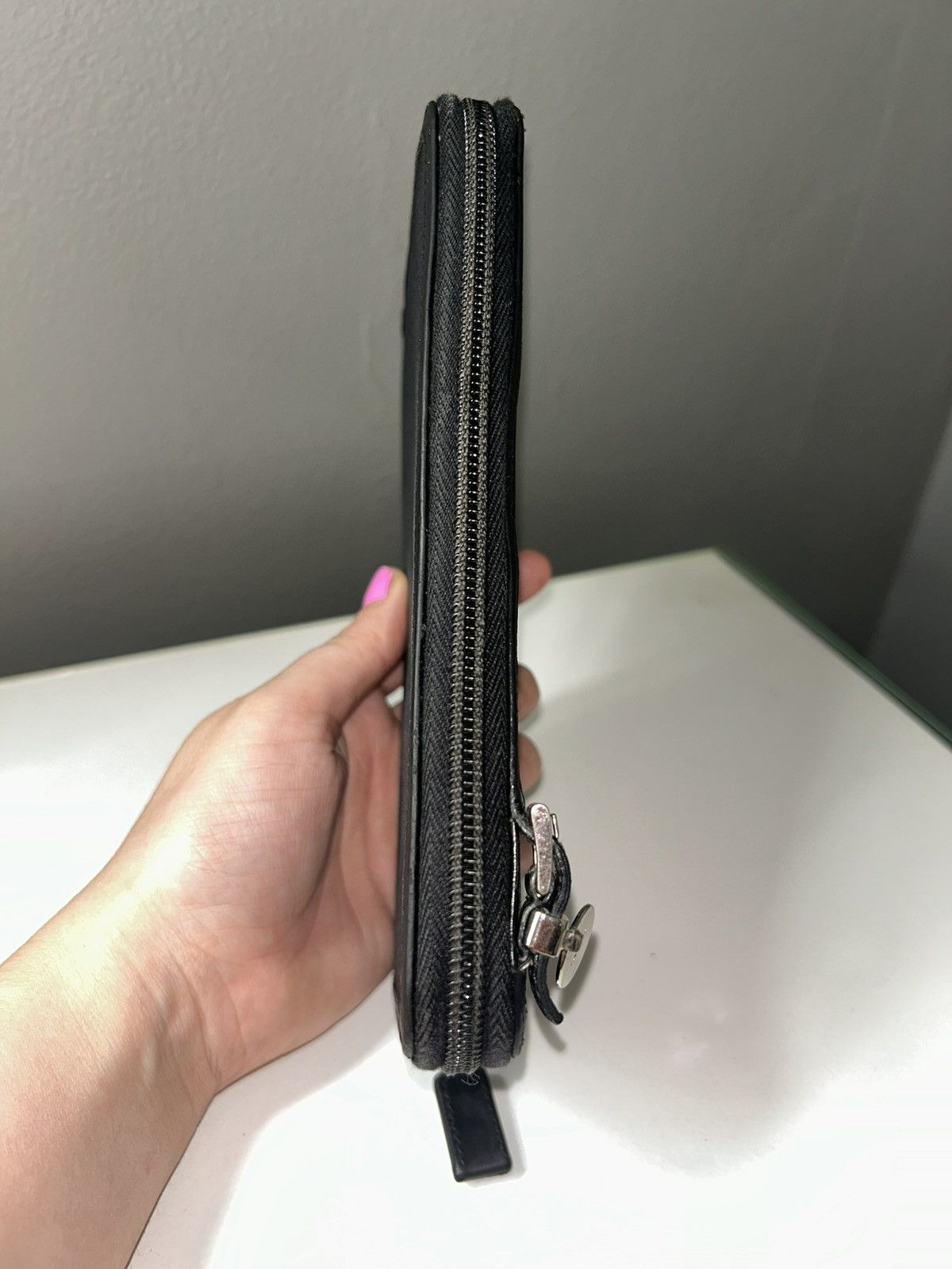 Prada Vintage Prada Nylon Black Zippy Wallet Size ONE SIZE - 11 Thumbnail