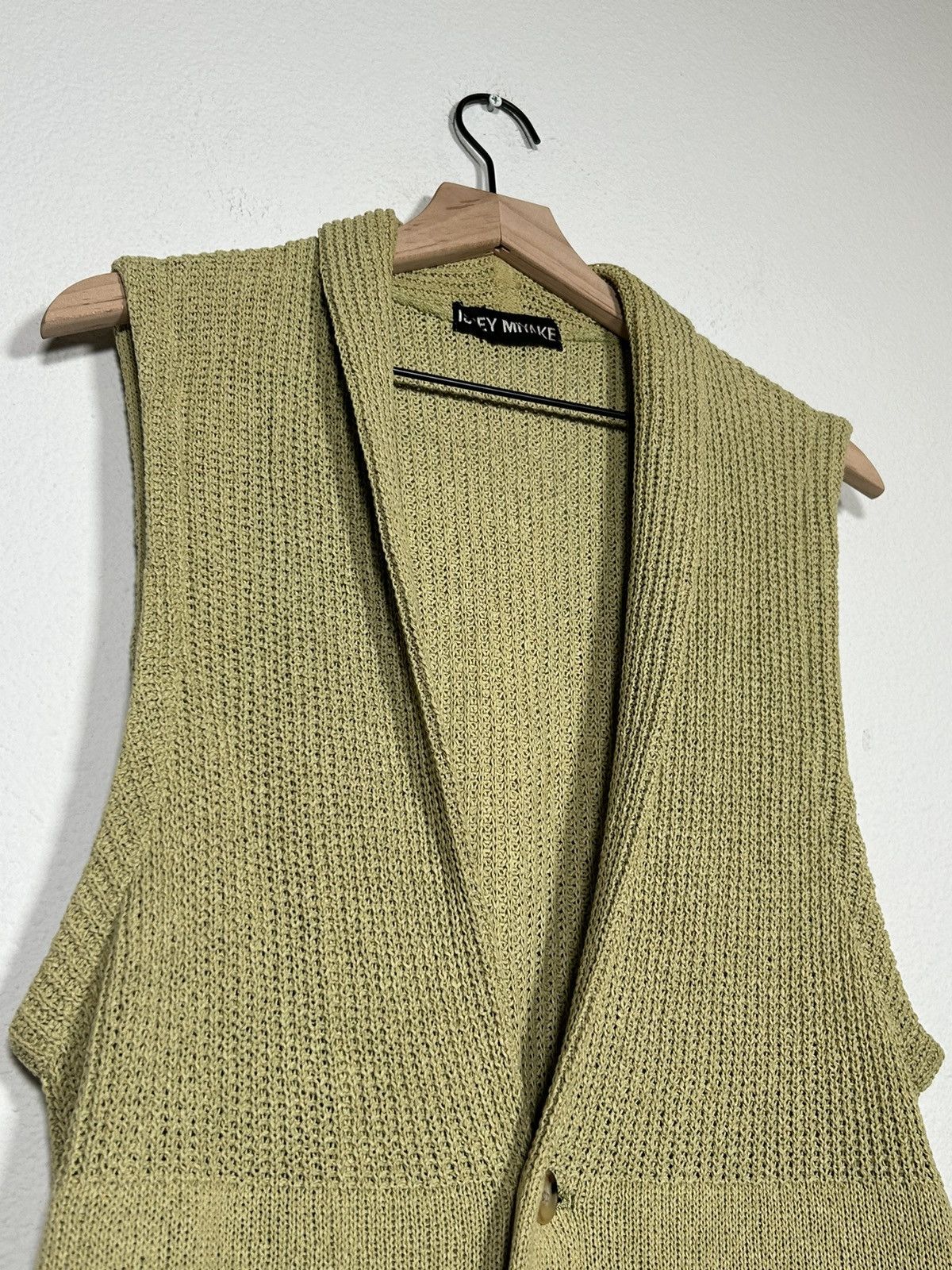 Issey Miyake 90’s Knit lapel Cardigan vest Size US S / EU 44-46 / 1 - 2 Thumbnail
