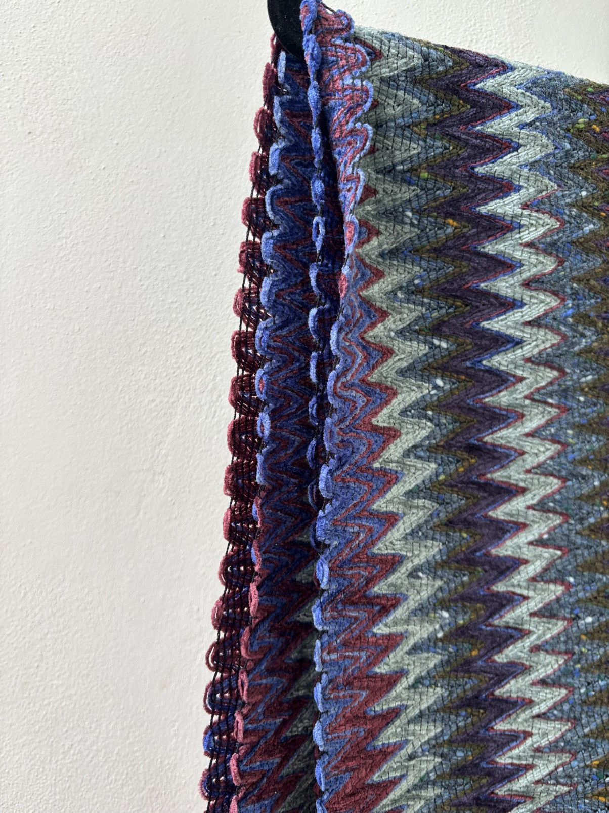 Missoni Missoni Colorful Zigzag Knit Scarf Size ONE SIZE - 3 Thumbnail