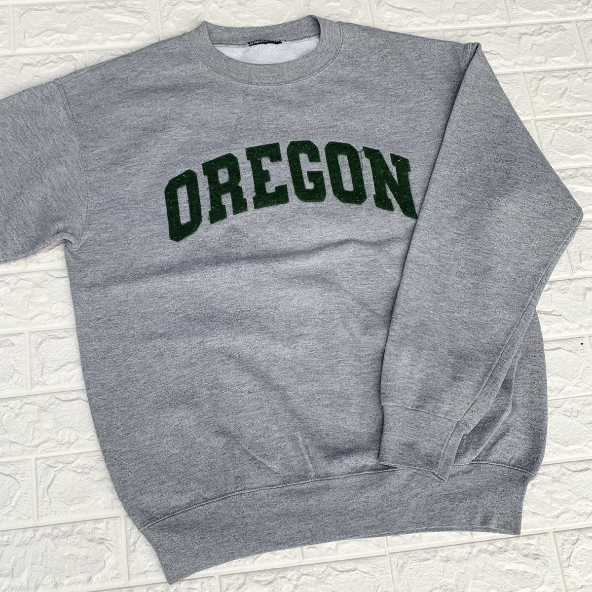 Vintage Jansport Oregon Crewneck Embroidered Logo