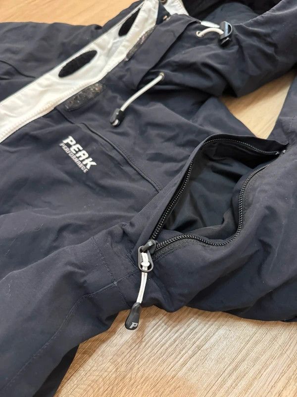 Peak Performance Peak Performance W Peak S Jacket GTX Gore-Tex ski size M Size M / US 6-8 / IT 42-44 - 8 Thumbnail