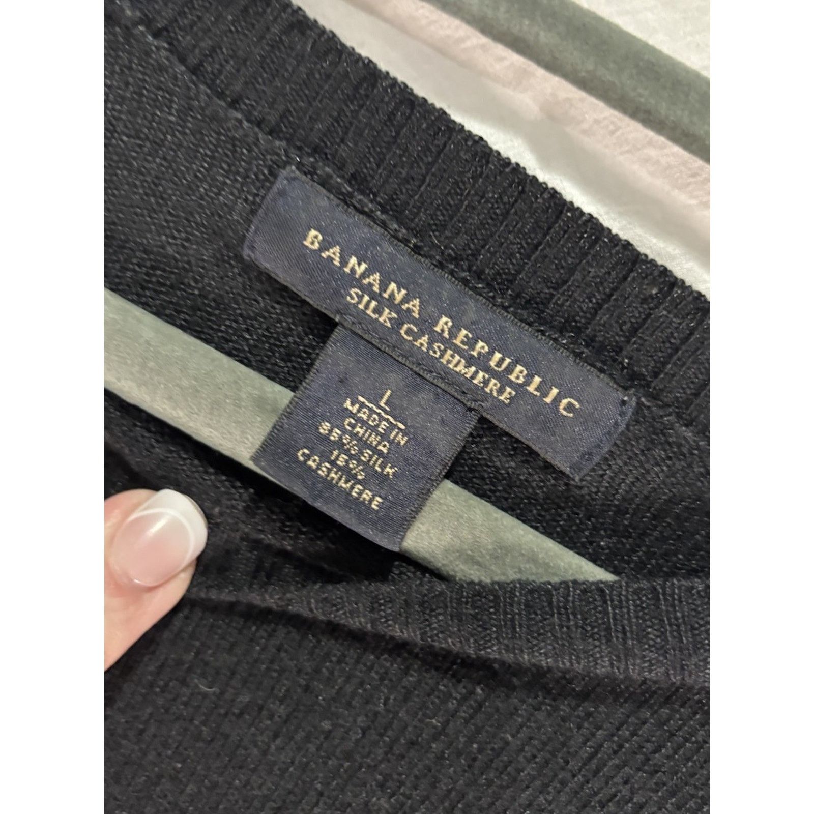 Banana Republic Banana Republic Silk Cashmere Luxury Sweater Mens L Black Size US L / EU 52-54 / 3 - 3 Thumbnail