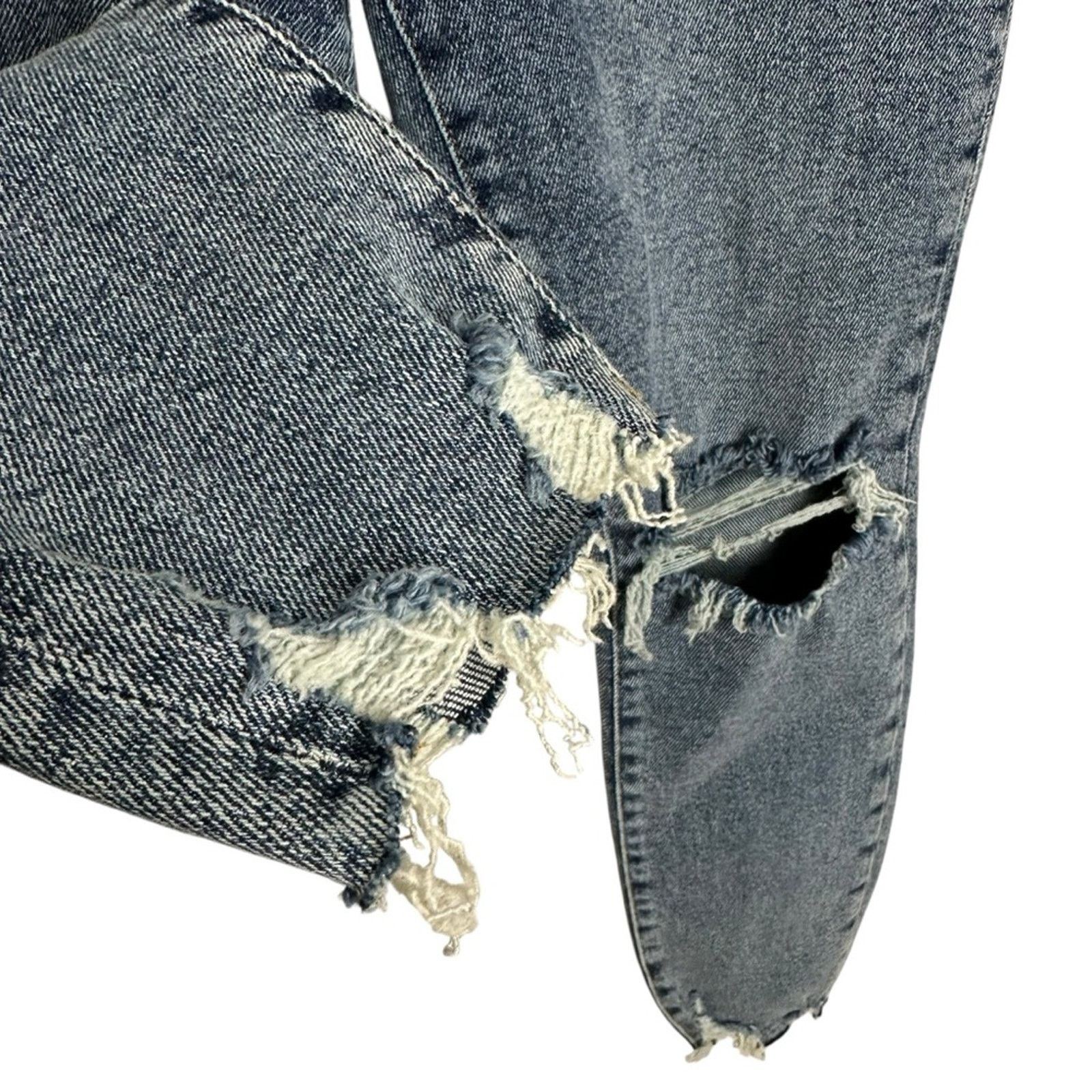 Good American Good American Good Crop Jeans Distressed Medium Wash Size 6 Size 28" / US 6 / IT 42 - 8 Thumbnail