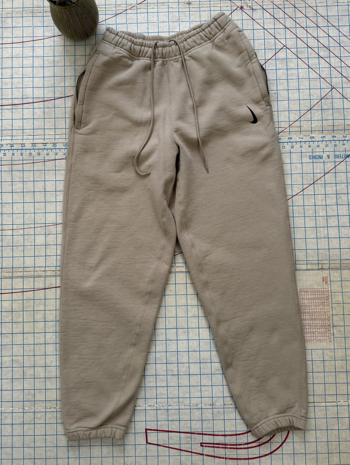 Billie Eilish Sweatpants | Grailed 