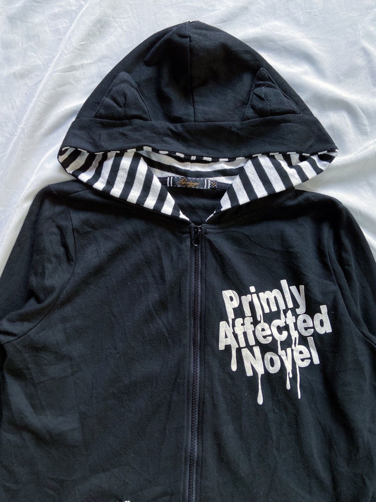 Beauty Beast PRIMLY AFFECTED NOVEL ZIP HOODIE Size US M / EU 48-50 / 2 - 2 Thumbnail