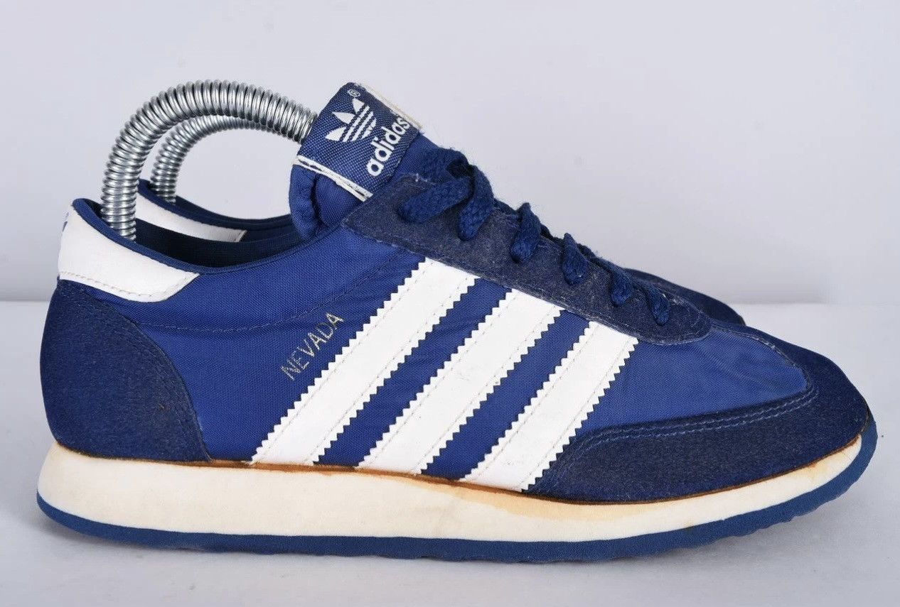 Adidas Nevada Vintage Collectors Runners Size UK 5/ EU 38