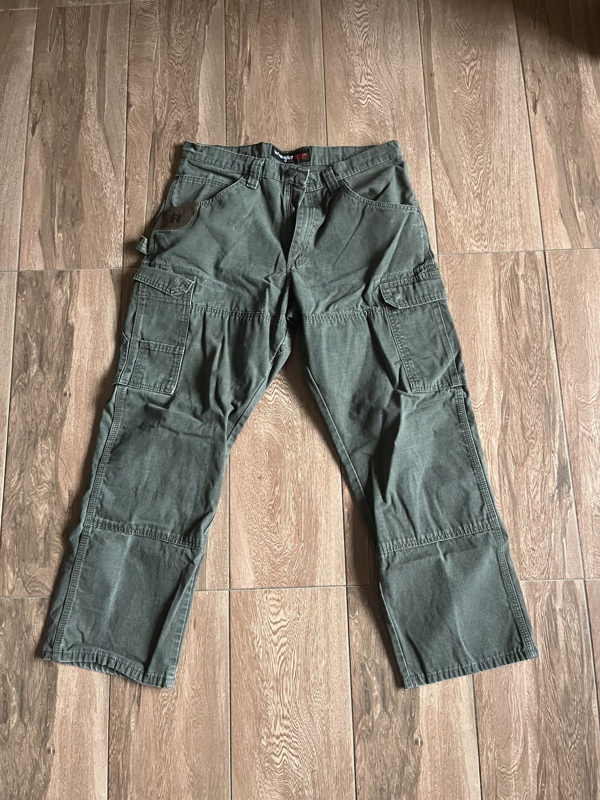 Wrangler Wrangler cargo pants Size US 34 / EU 50 - 1 Thumbnail