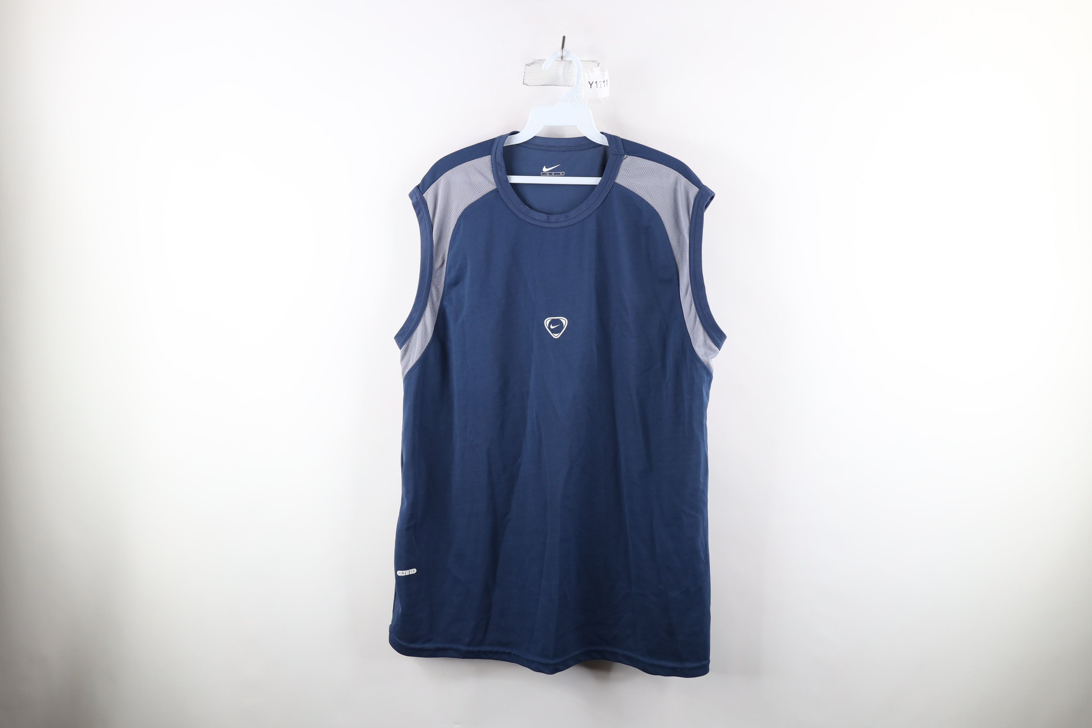 Nike Vintage Nike Soccer Scott Center Swoosh Sleeveless T-Shirt Size US L / EU 52-54 / 3 - 1 Thumbnail