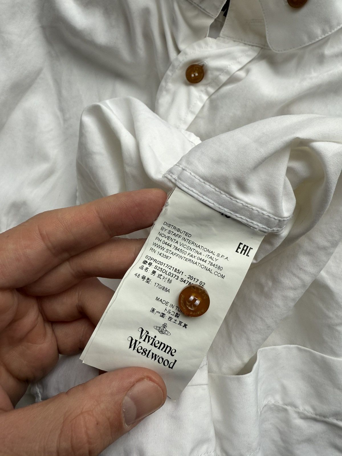 Vivienne Westwood Vivienne Westwood White Button Up Shirt Size US M / EU 48-50 / 2 - 6 Thumbnail