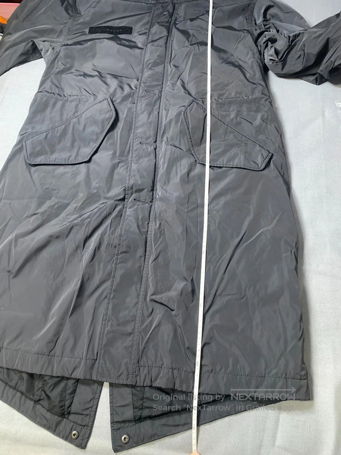 Burberry Burberry Metallic Nylon Long Fishtail Parka. Size US M / EU 48-50 / 2 - 8 Thumbnail