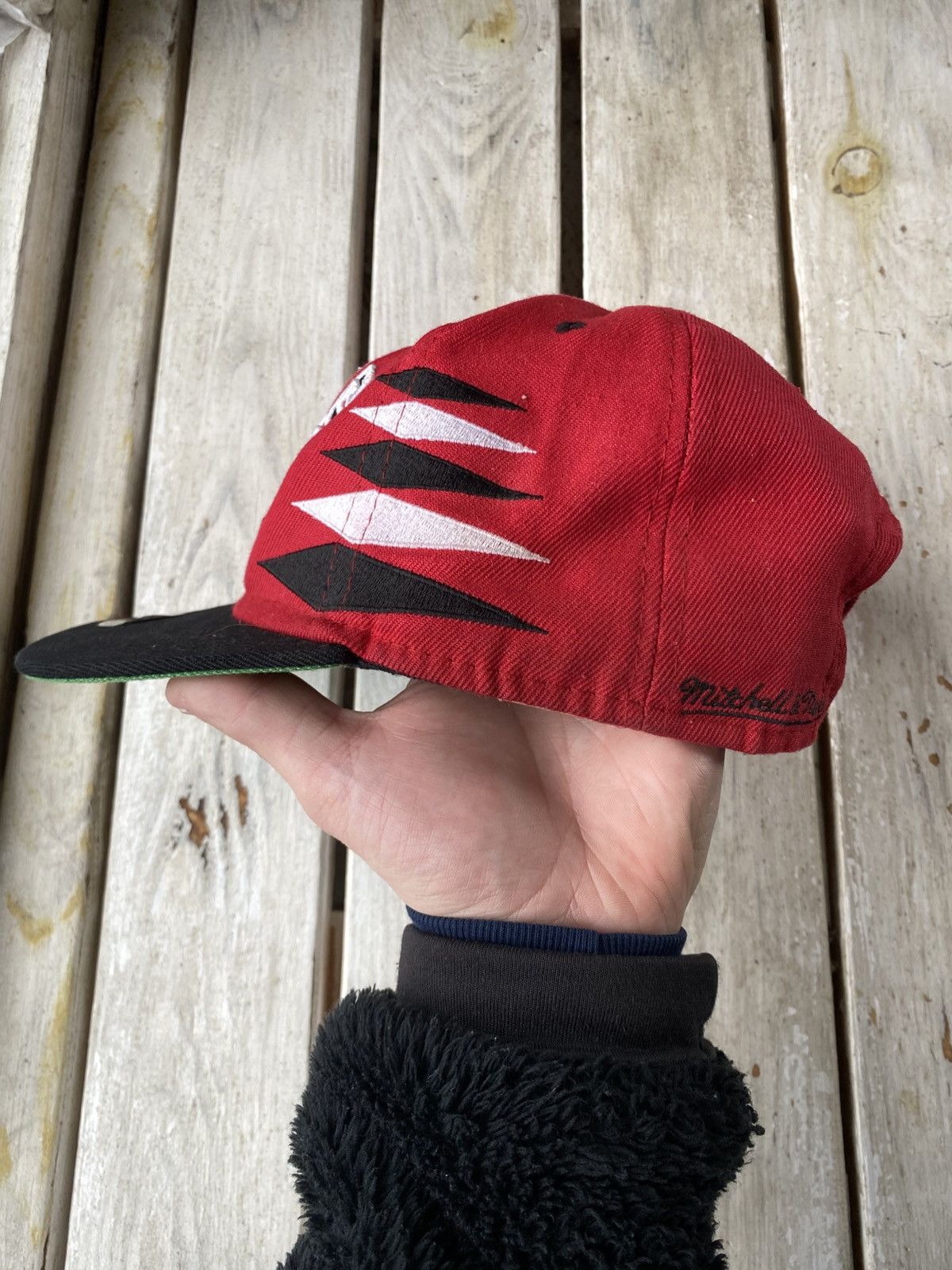 Mitchell & Ness × NBA × Vintage Vintage 90’s Chicago Bulls Mitchell & Ness NBA Cap Size ONE SIZE - 3 Thumbnail