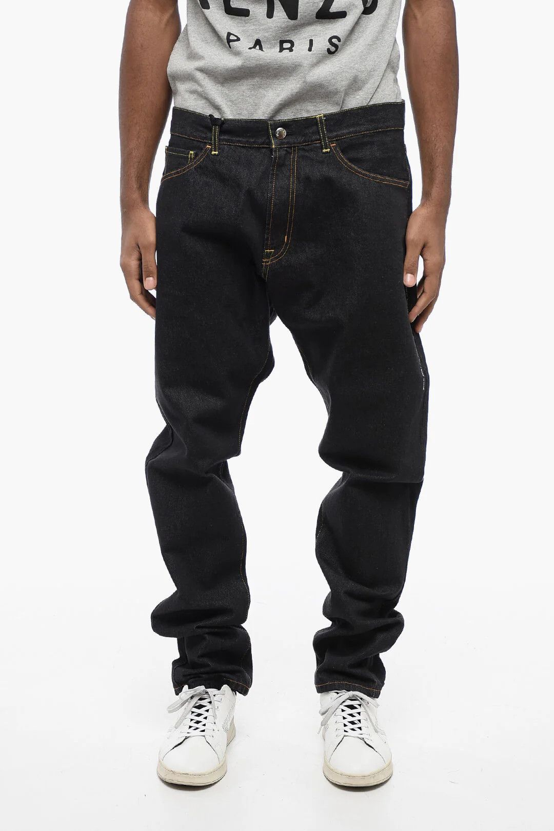 Moncler og1mm0426 Regular Fit Ultra Dark Wash Denim in Blue Size US 34 / EU 50 - 1 Thumbnail