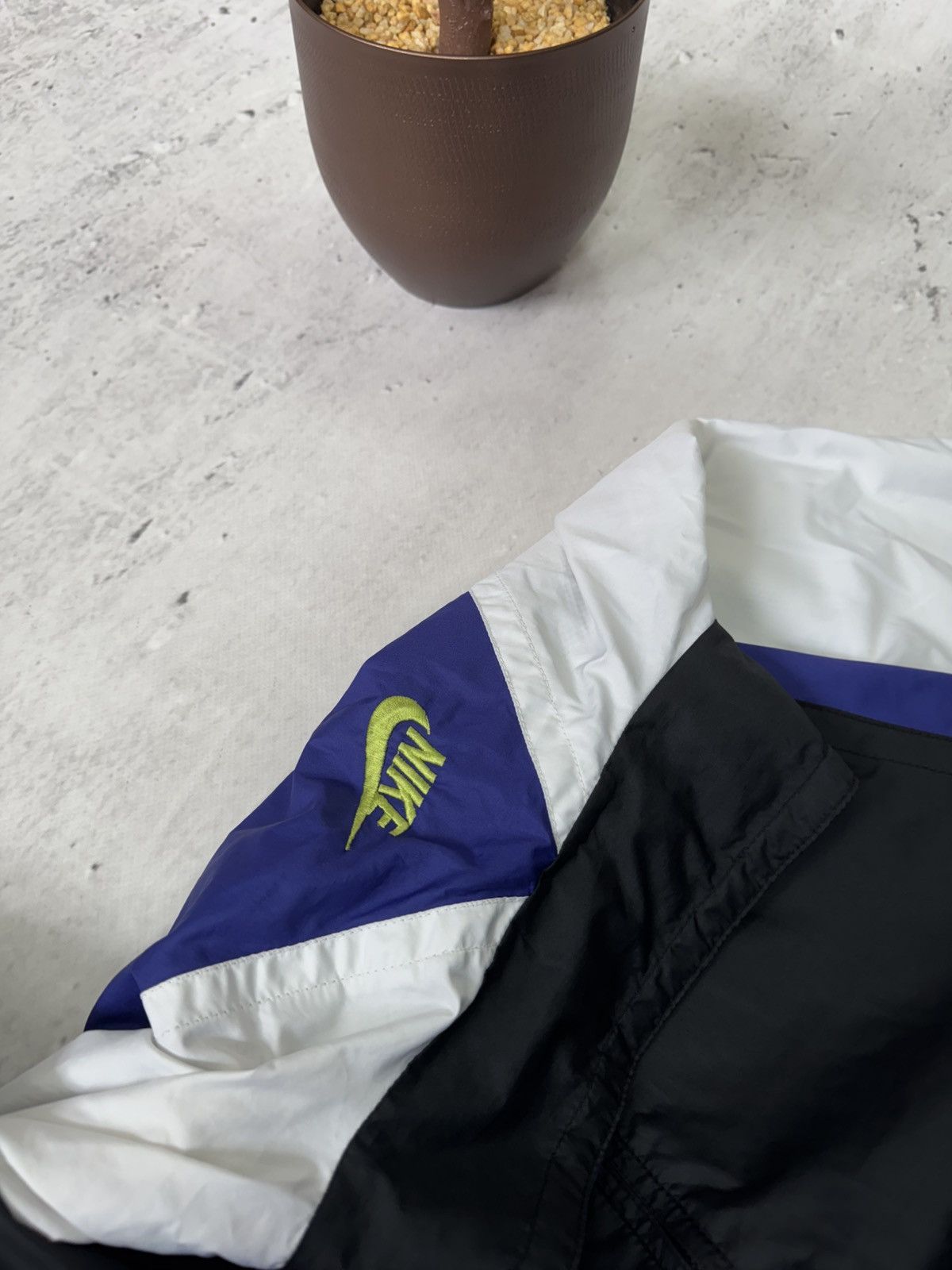Nike × Vintage NIKE VINTAGE NYLON BASIC LOGO OVERSIZE BAGGY TRACK SUIT FIT Size US XL / EU 56 / 4 - 7 Thumbnail