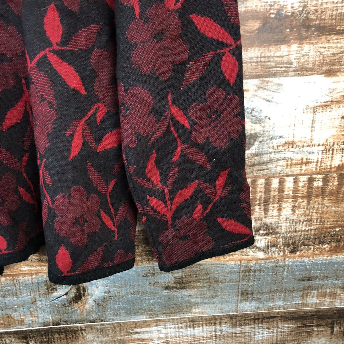 Japanese Brand Nouvelve Red Patterned Cardigans #A2043 Size L / US 10 / IT 46 - 16 Thumbnail