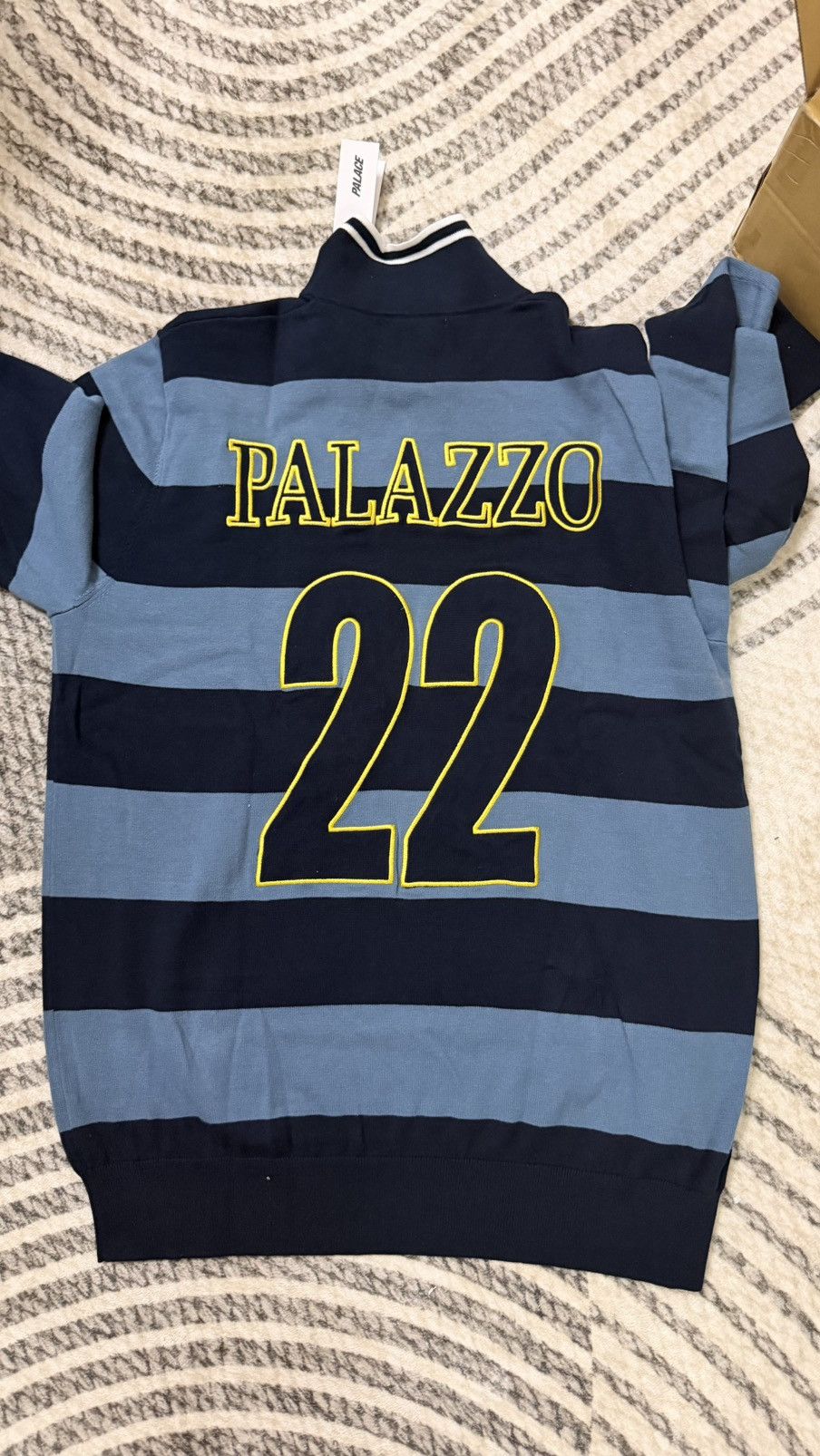 Palace Palace palazzo knitwear Size US L / EU 52-54 / 3 - 2 Thumbnail