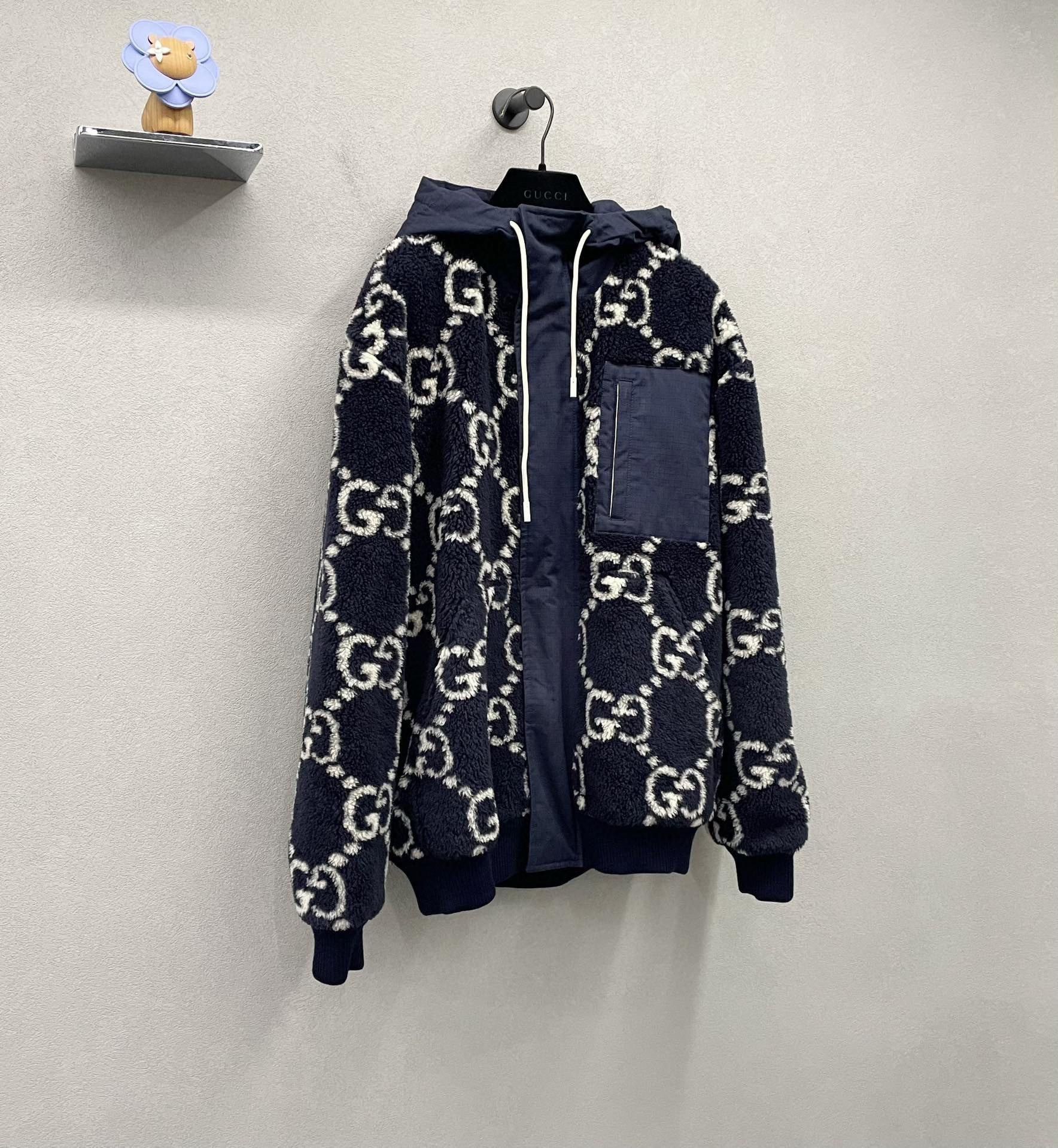 Gucci Gucci Dark blue double G lamb jacket 2501-Nextarrow Size US XS / EU 42 / 0 - 2 Thumbnail