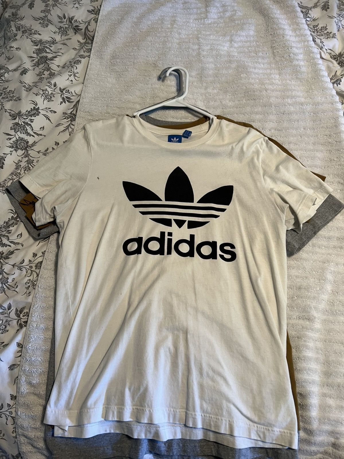 Adidas Classic Adidas t-shirt, white Size US M / EU 48-50 / 2 - 4 Thumbnail