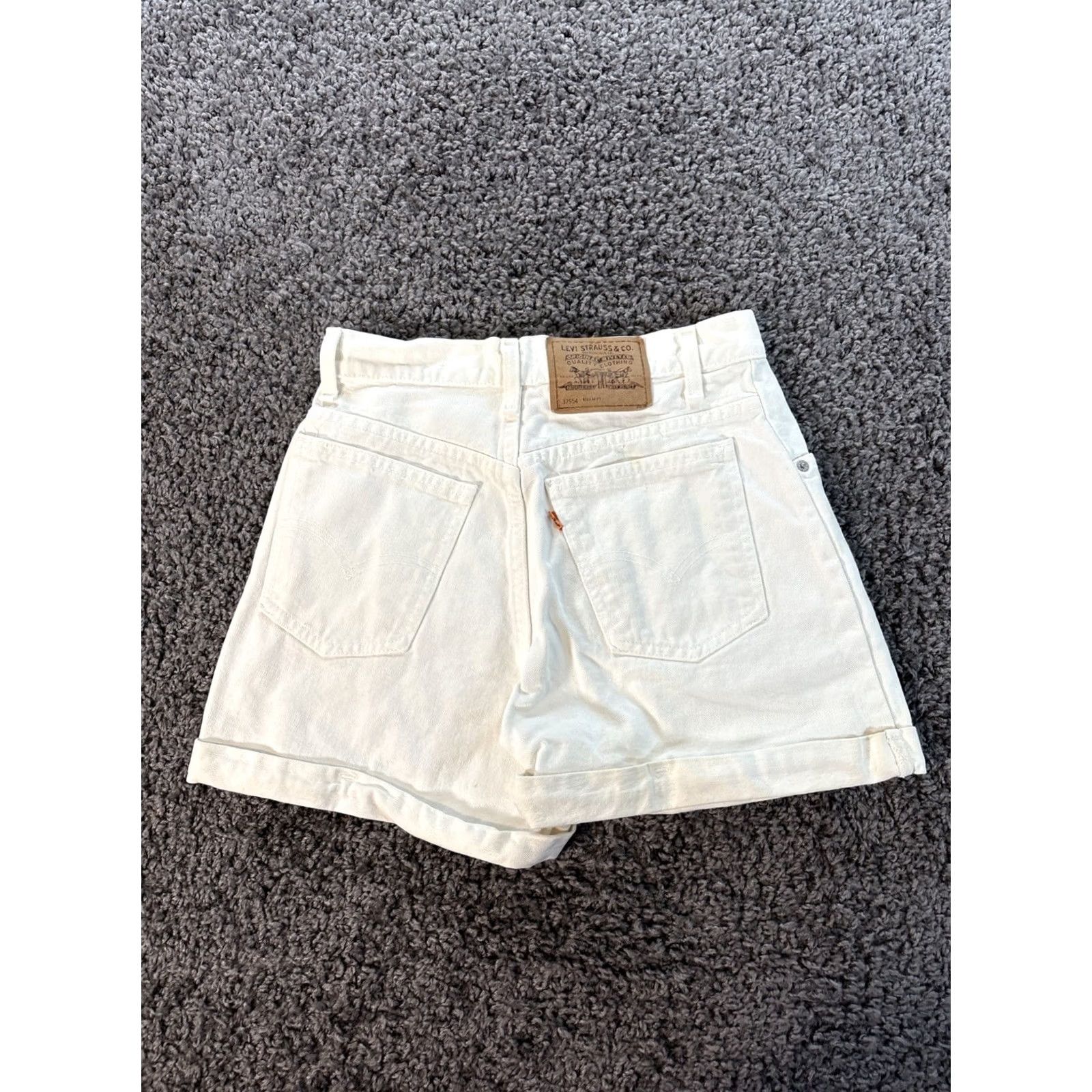 Levi's VINTAGE Levi's 954 Orange Tab Shorts Womens 28 White High Rise Mom Cuffed 90s Womens Size 30" / US 8 / IT 44 - 6 Thumbnail