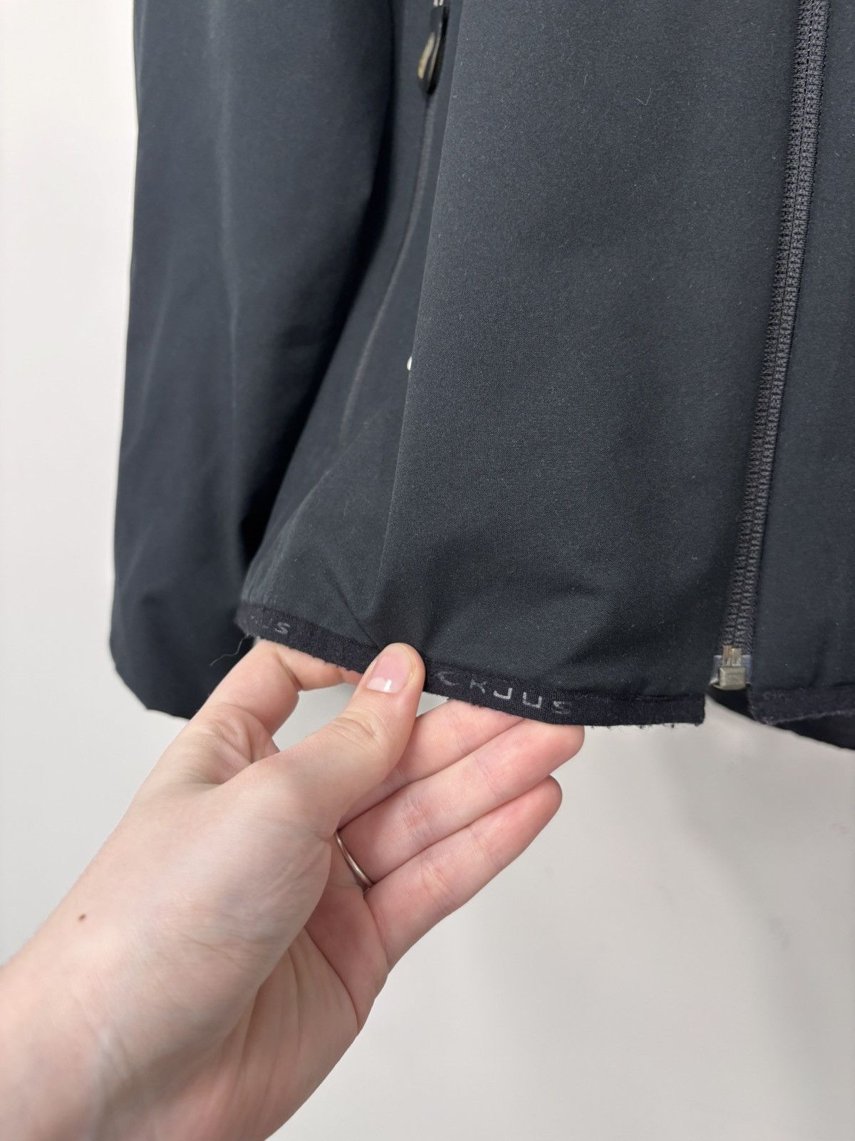 KJUS Kjus Men’s Primaloft Black Softshell Jacket Ski Snowboard Size US L / EU 52-54 / 3 - 17 Thumbnail