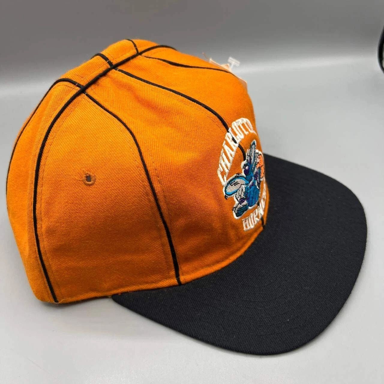 Starter × Vintage Charlotte Hornets Hat Men Orange Black Snap Back Cap Wool Size ONE SIZE - 5 Thumbnail