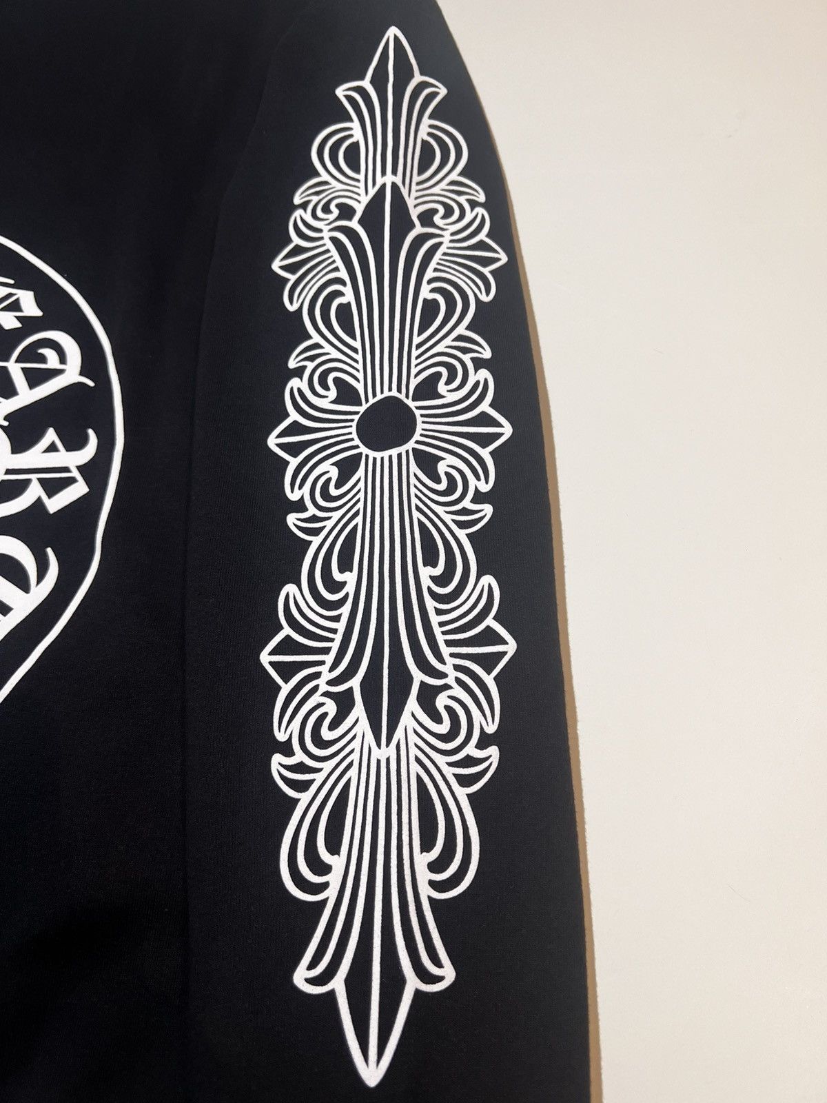 Chrome Hearts Chrome Hearts Horseshoe Crewneck Size US M / EU 48-50 / 2 - 10 Thumbnail