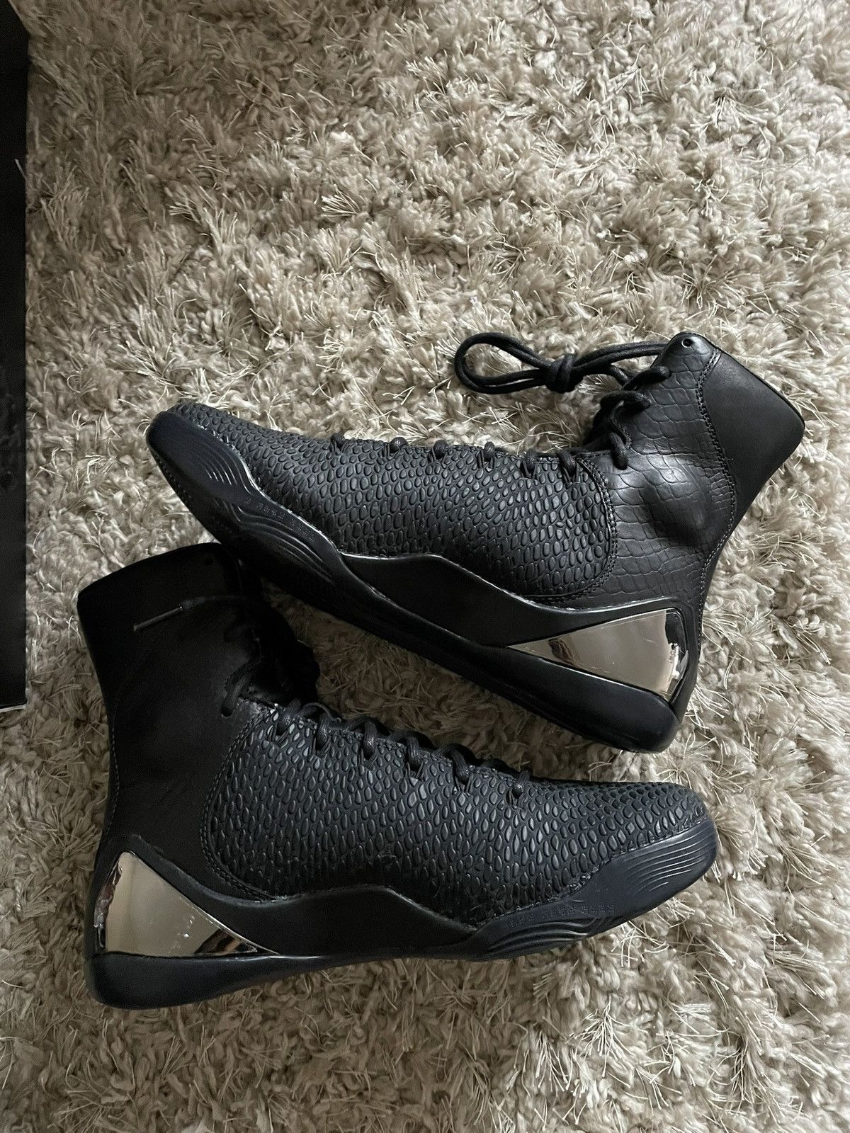 Nike Nike Kobe 9 High KRM EXT Black Mamba Size US 8.5 / EU 41-42 - 3 Thumbnail