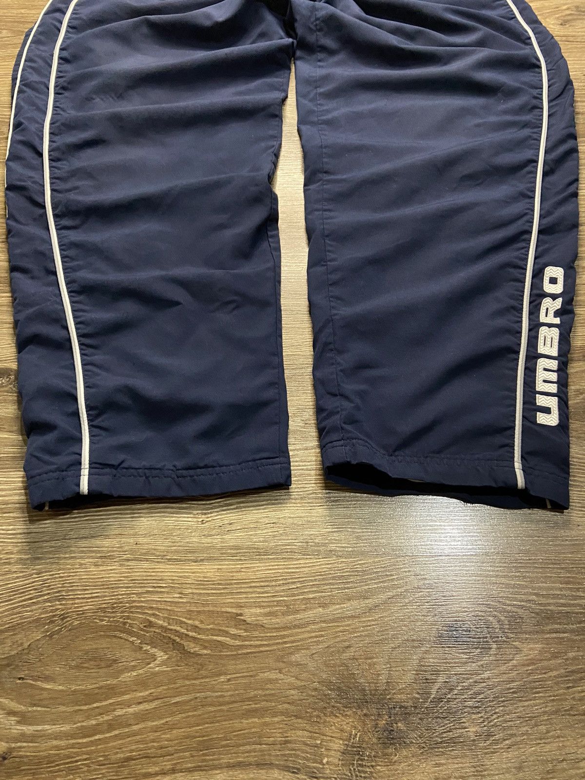 Vintage CRAZY Umbro 90s Y2K Vintage Baggy Nylon Drill Track Pants 