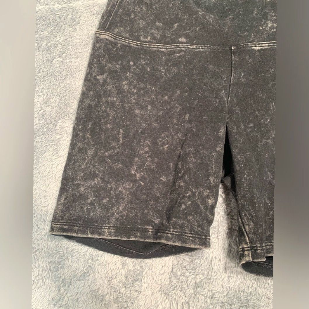 Vintage PINK Victoria's Secret Black Acid Wash Bike Shorts Women S Regular Bike Shorts Womens Size 28" / US 6 / IT 42 - 2 Thumbnail