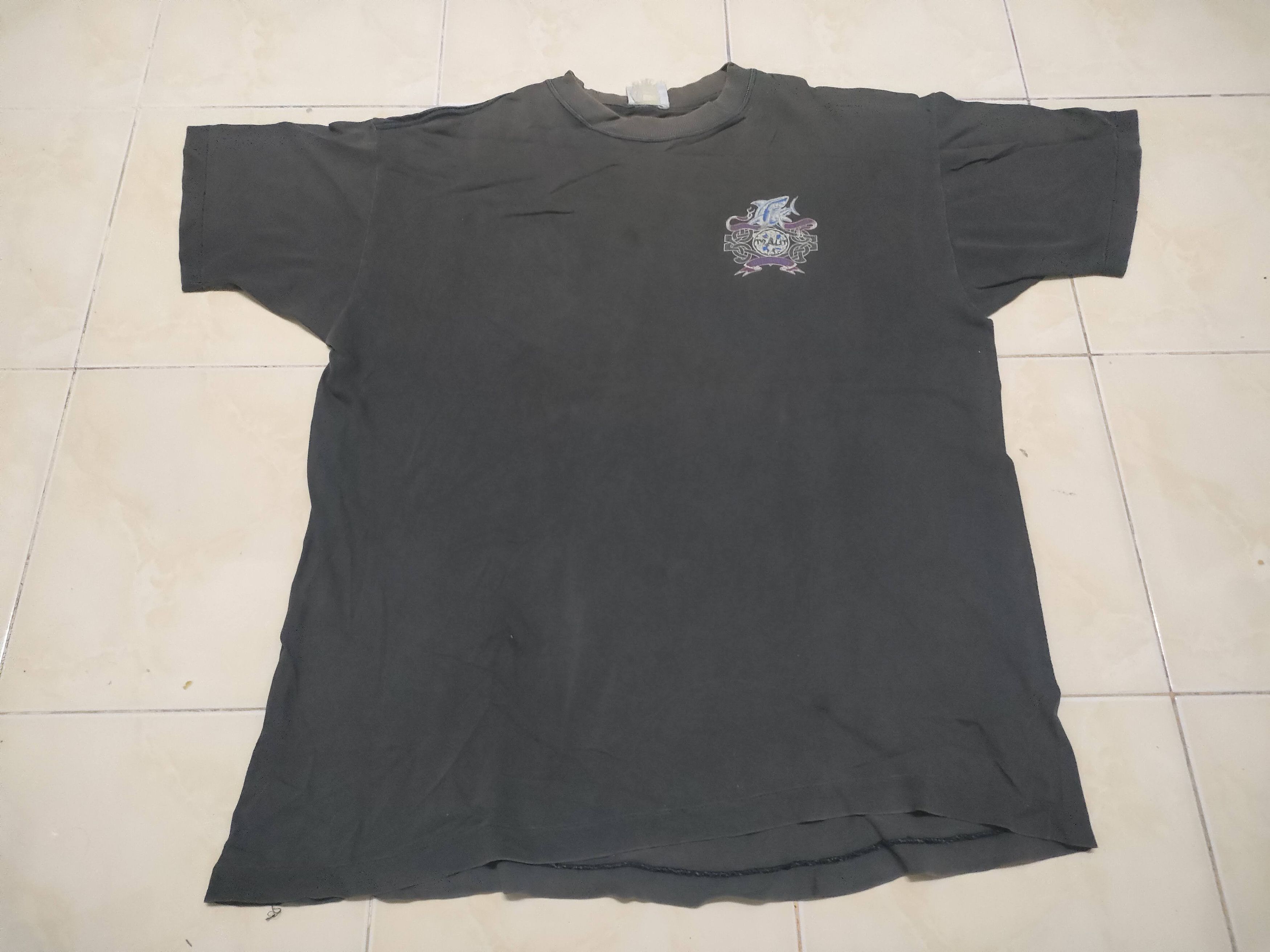 Maui and Sons Vintage Maui Surfing Surf Hawaii Made in USA T-Shirt Size US XL / EU 56 / 4 - 2 Thumbnail