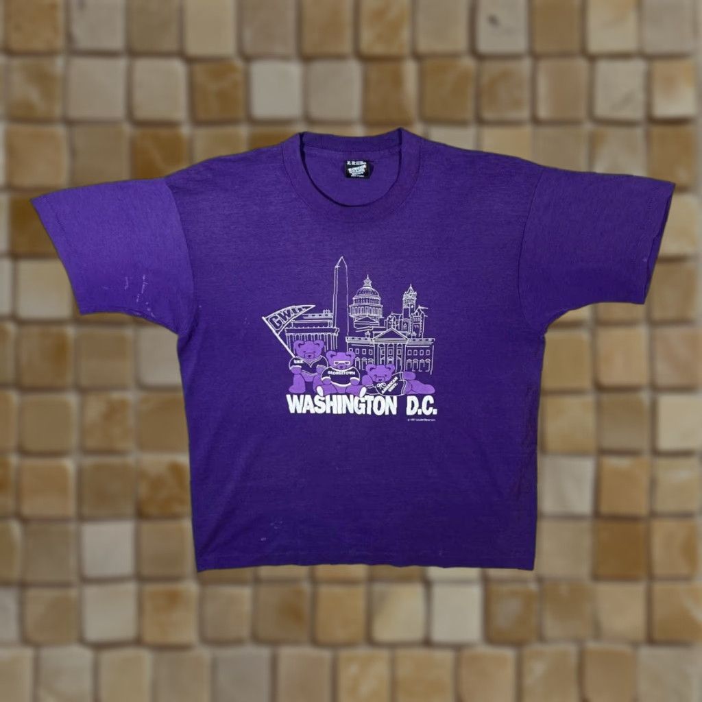 Vintage VINTAGE Screen Stars Washington D.C. T-Shirt Mens XL Purple 1991 Tourist Souvenir Single Stitch Wool? Size US XL / EU 56 / 4 - 1 Thumbnail