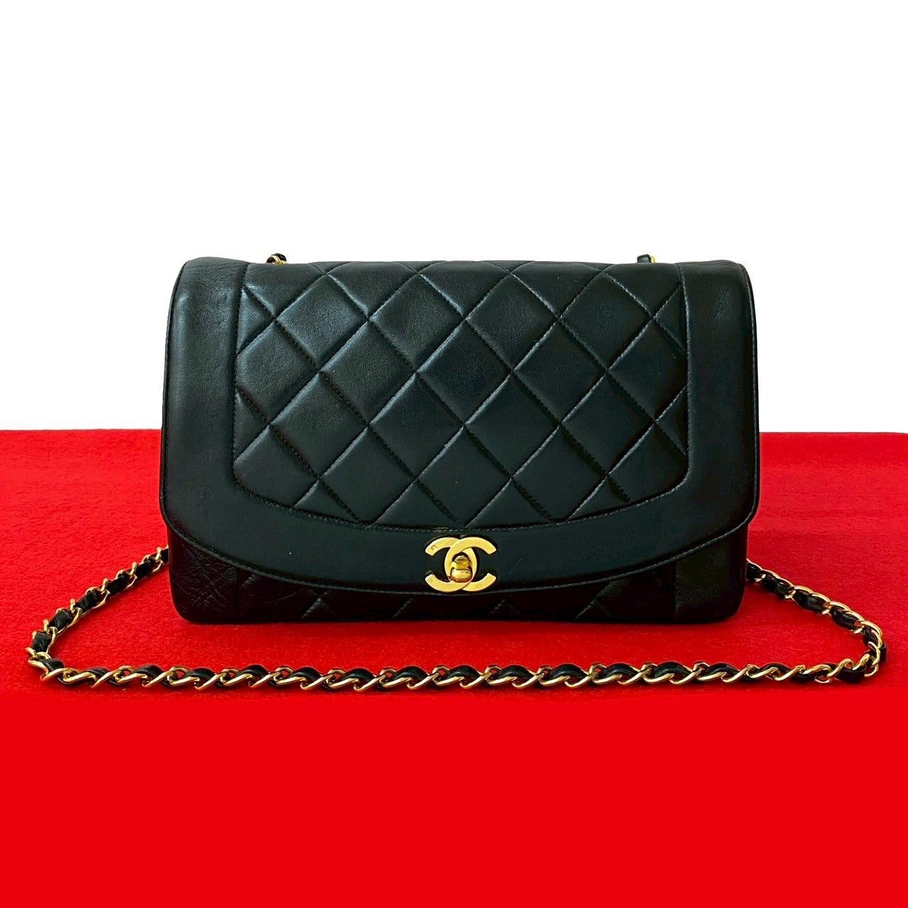 Chanel Chanel Shoulder Bag Black Leather Size ONE SIZE - 1 Thumbnail