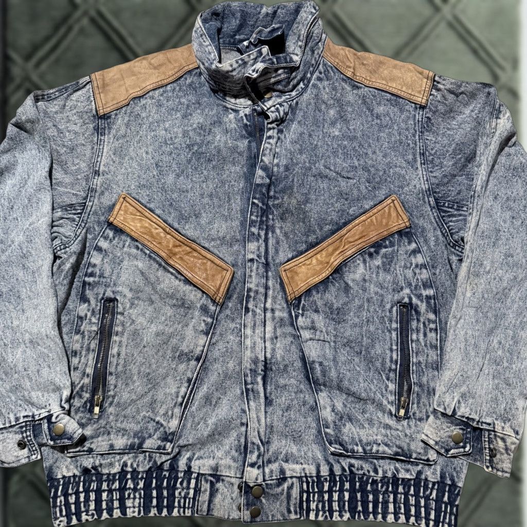 Denime VTG IN Crowd by Celebration Denim Jacket Leather Trim - Medium Blue Men Jacket Size US M / EU 48-50 / 2 - 1 Thumbnail