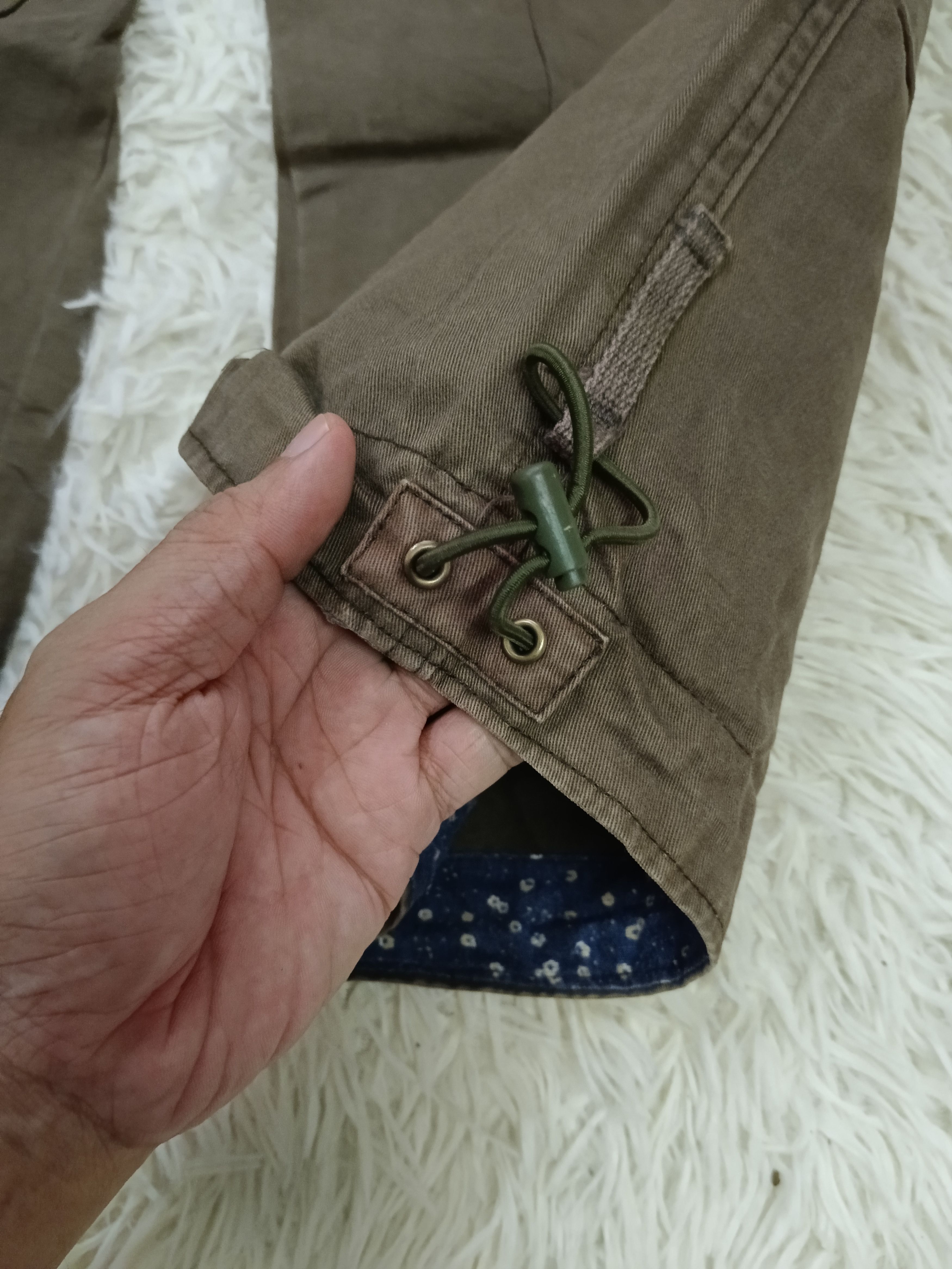 Japanese Brand WIDE PANTS CARGO BALLON PARACHUTE SUNNY CLOUD PANTS Size US 29 - 6 Thumbnail