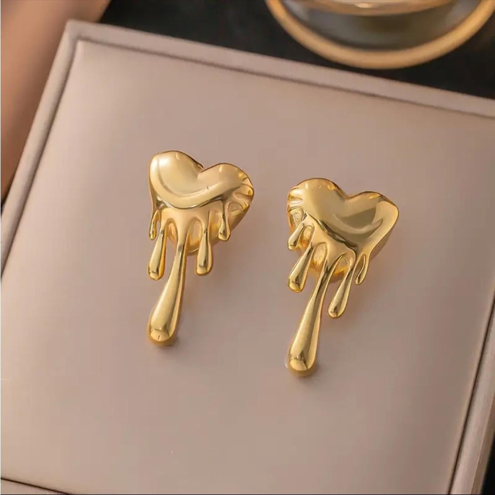 Designer Gold Plated Dripping Heart Earrings Size ONE SIZE - 3 Thumbnail