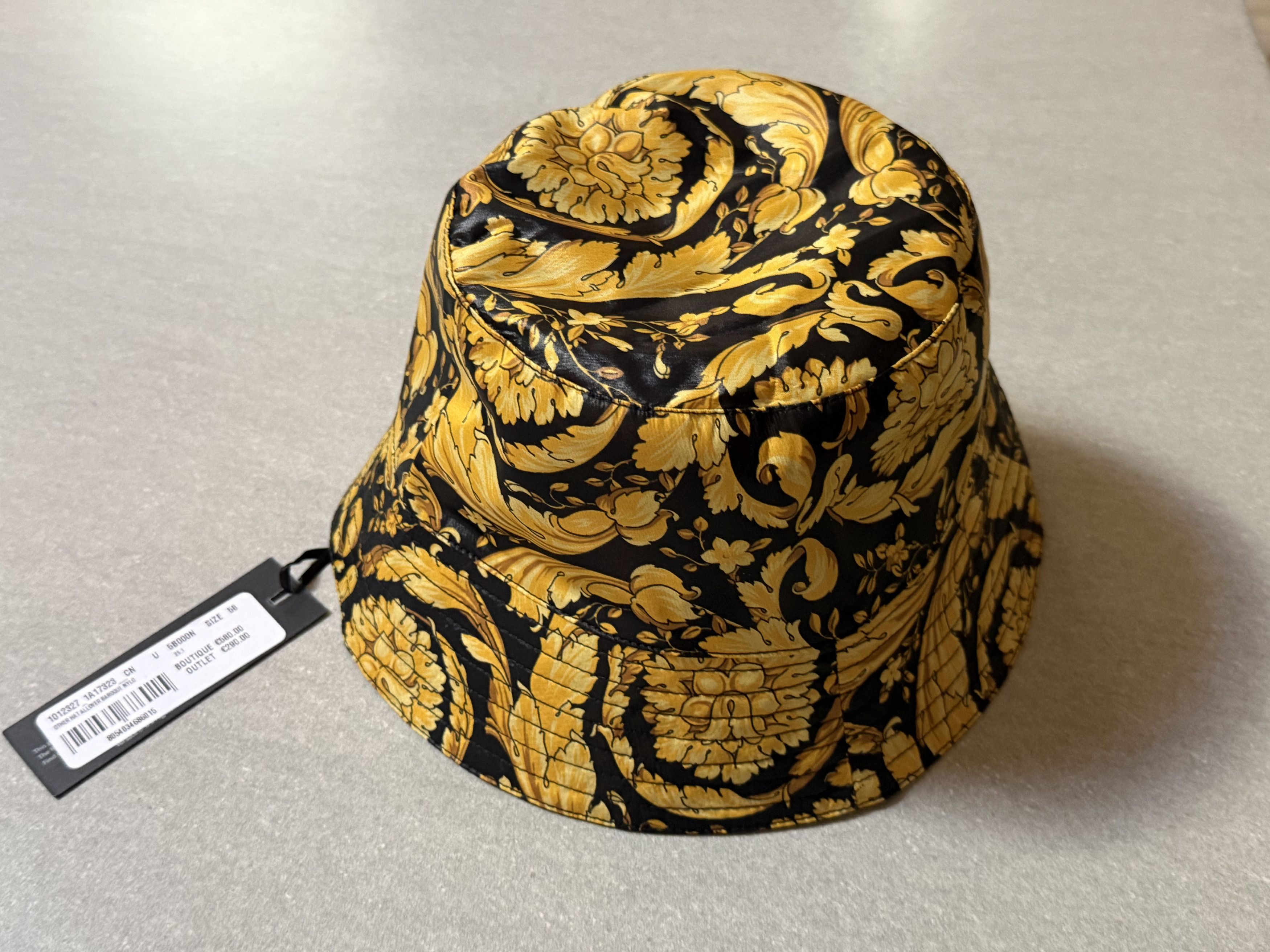 Versace VERSACE REVERS POLYAMIDE BUCKET HAT BAROQUE SIZE 57 $670USD Size ONE SIZE - 2 Thumbnail