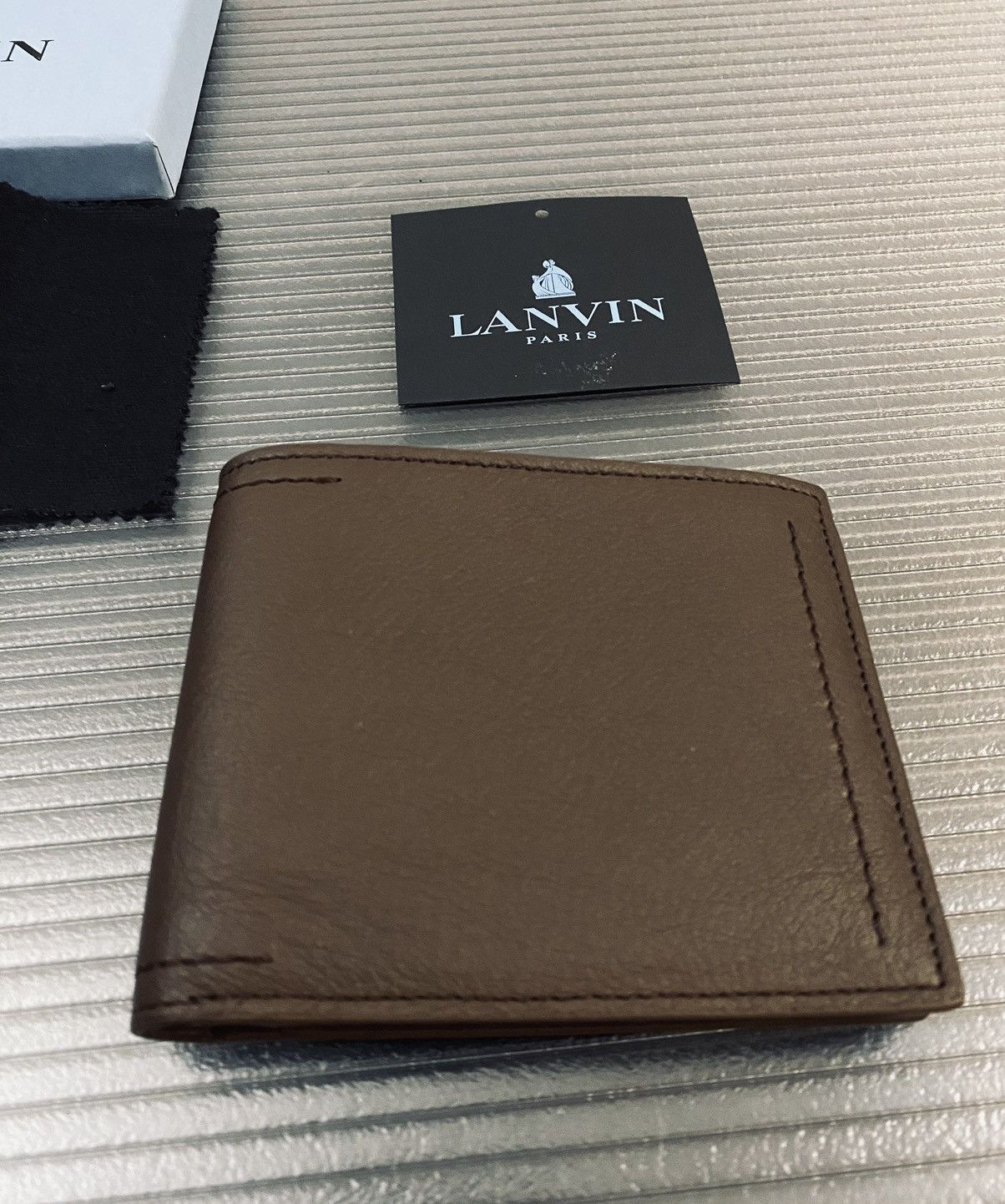Lanvin Lanvin Paris taurillion leather contrast billfold wallet NEW Size ONE SIZE - 5 Thumbnail